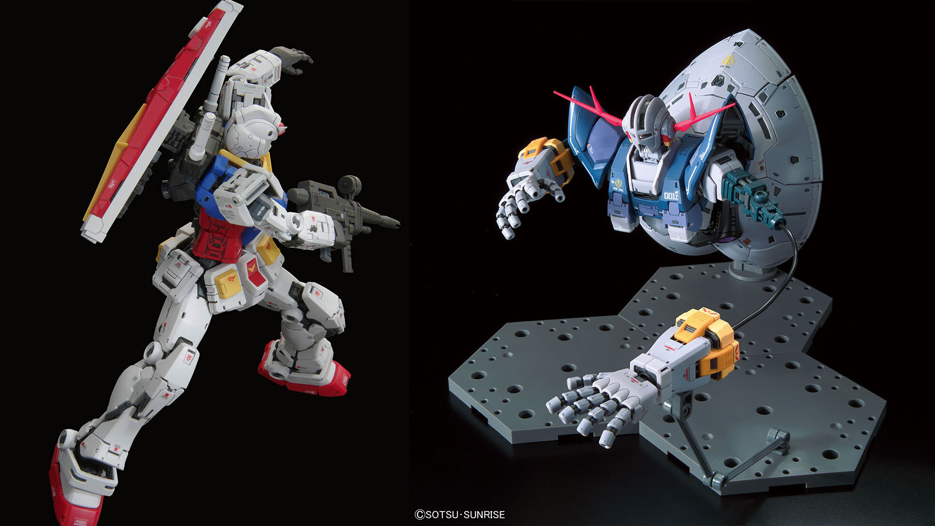 「RG 1/144 RX-78-2 ガンダム Ver.2.0」と「RG 1/144 ジオング」。一年戦争を経てモビルスーツが戦闘の主役に