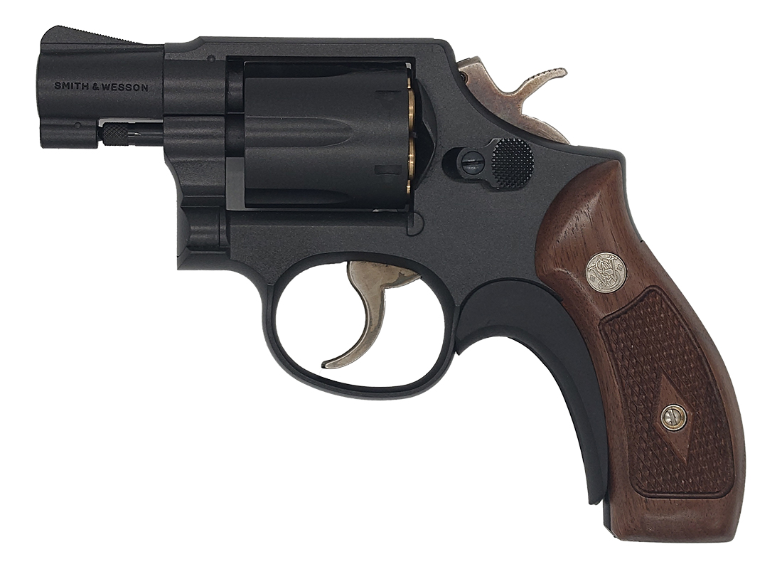 劇中そのままの”ユージの銃”を手にできる