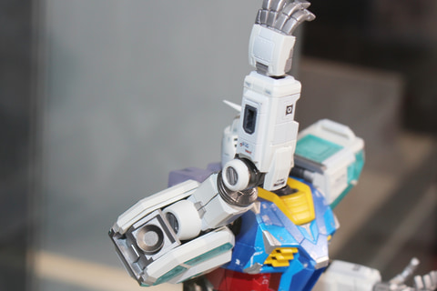 エキスポ　ガンダム　超合金 フィギュア「超合金 RX-78F00/E ガンダム」がプレバンで抽選販売！立像