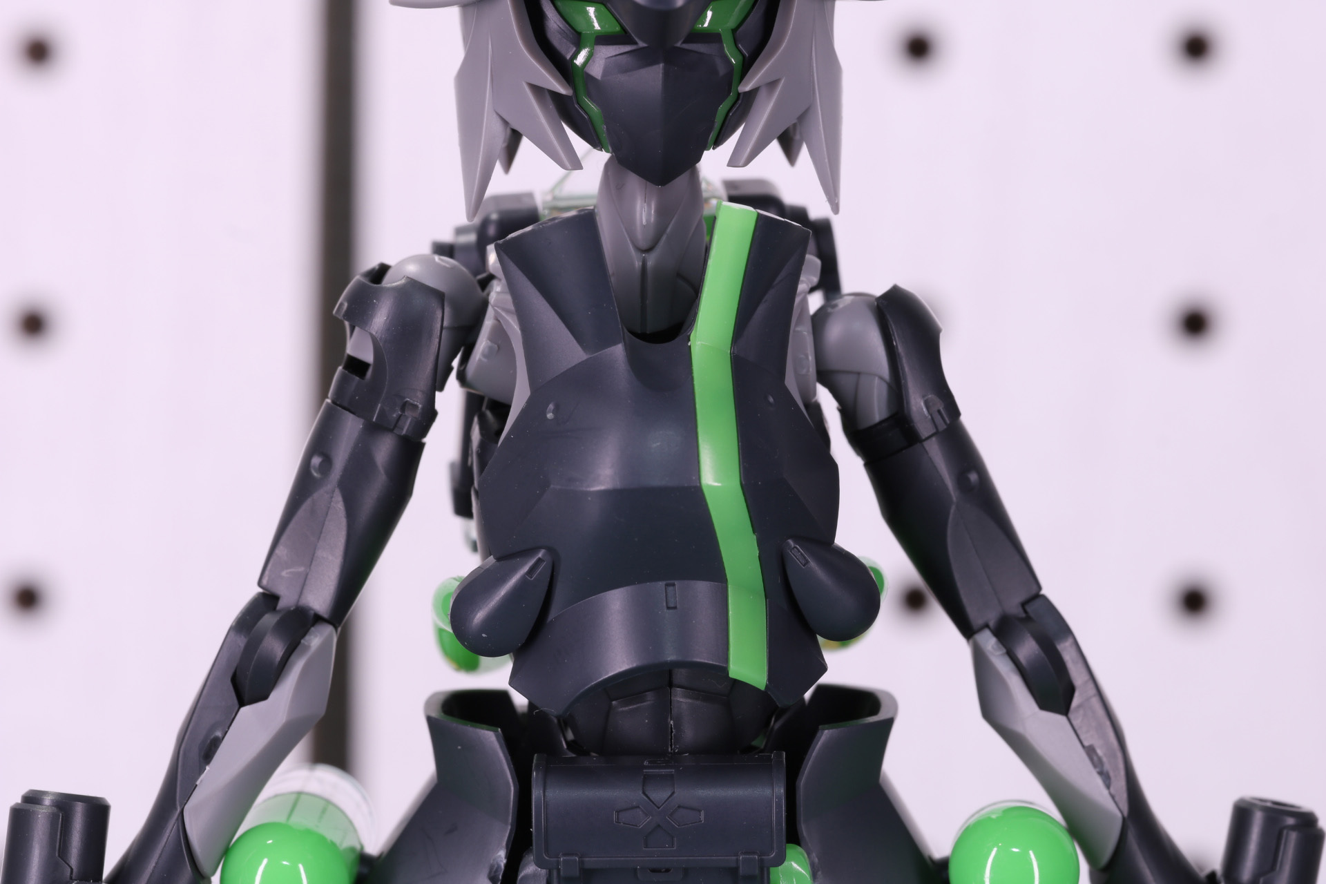 フロントアーマーを装着