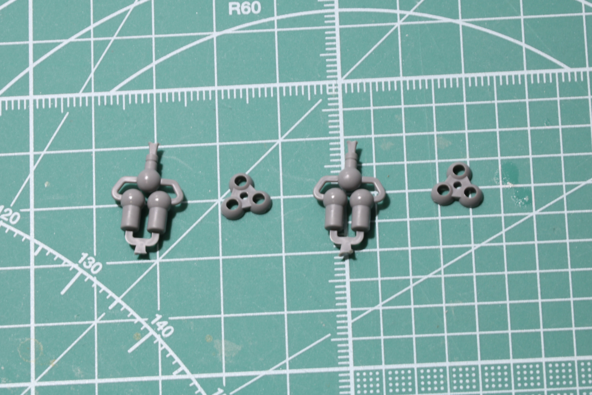 三連リストジョイントの組み立て