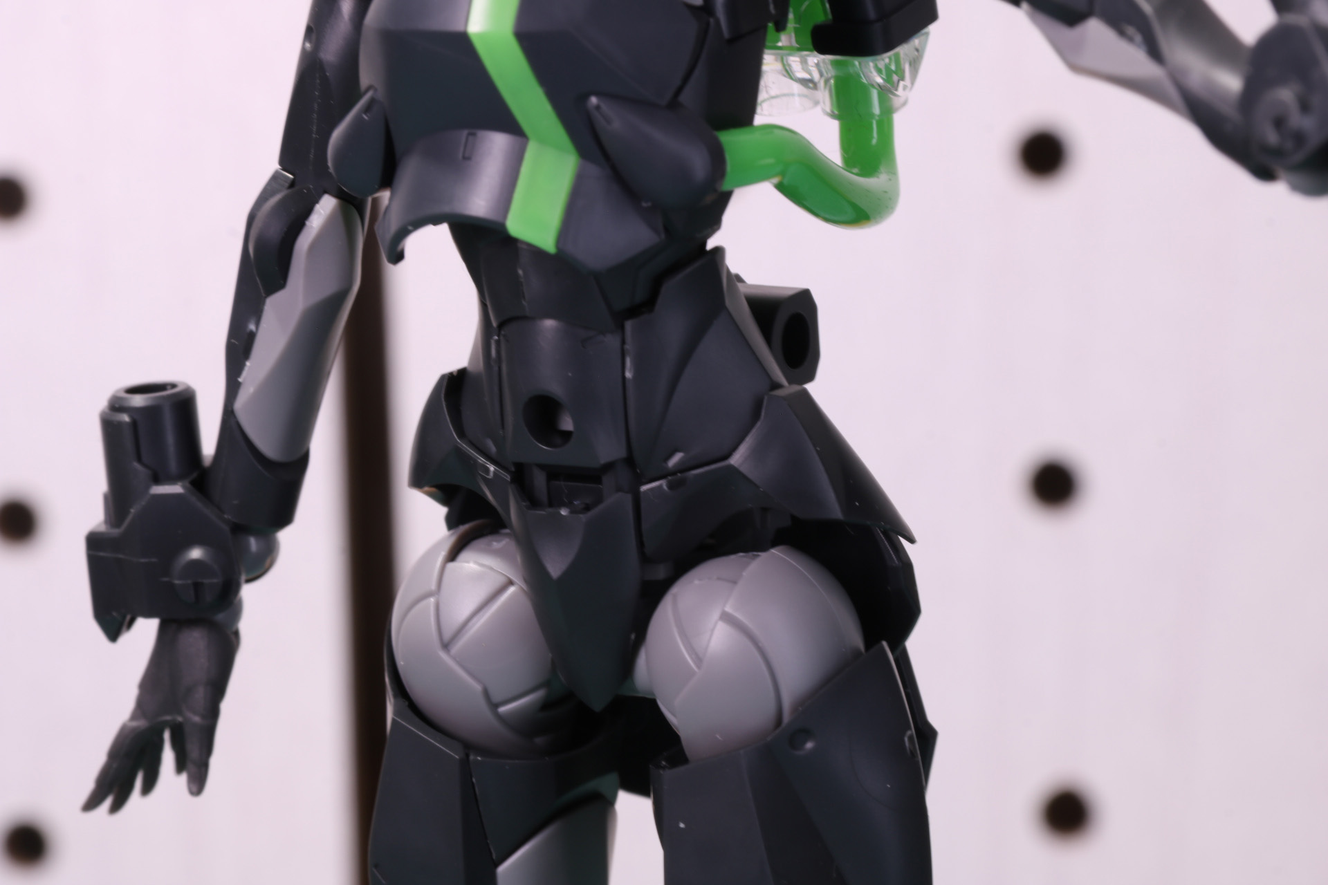 フロント、サイドアーマーを装着