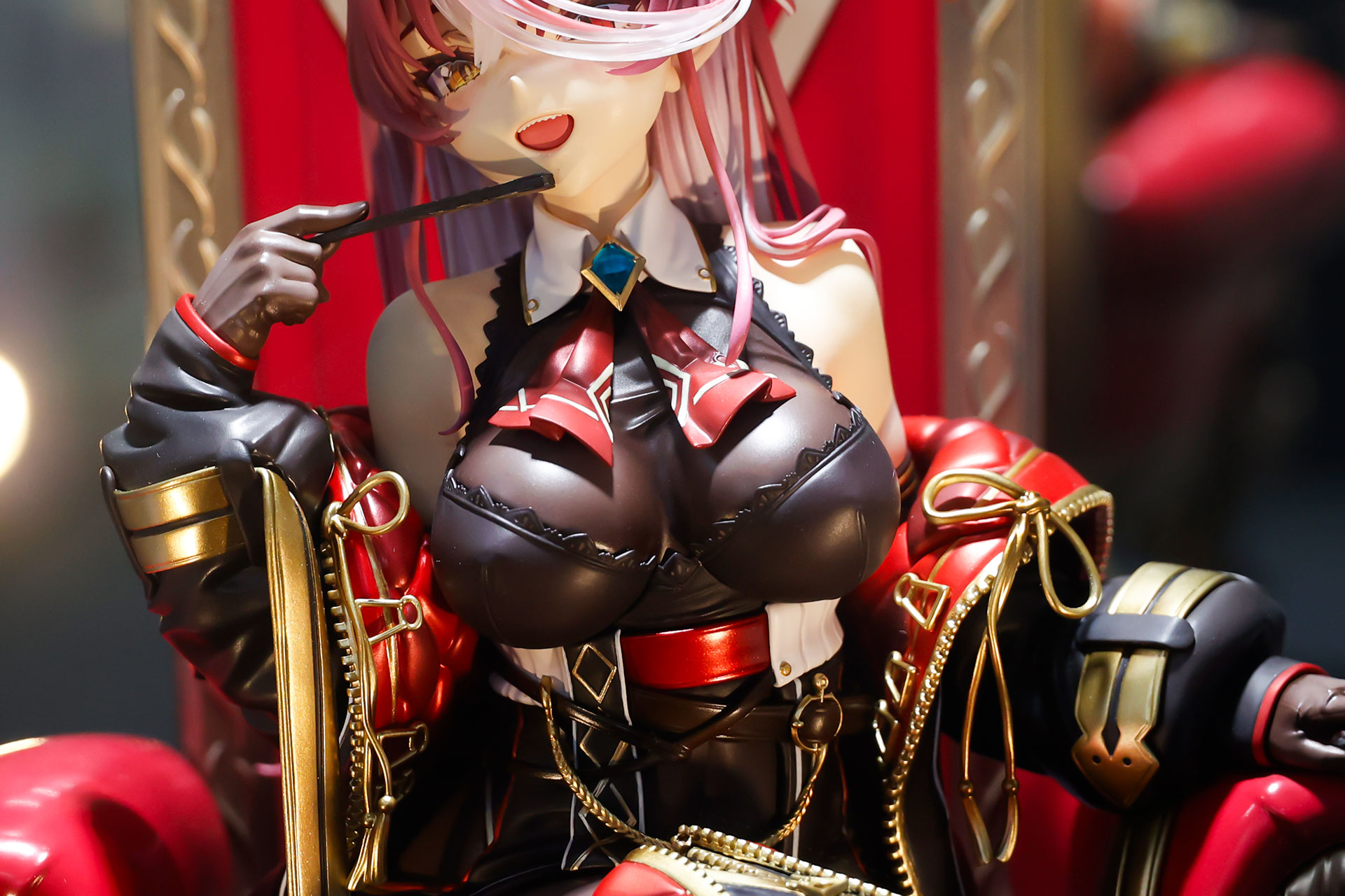 衣装の作り込みもすごい