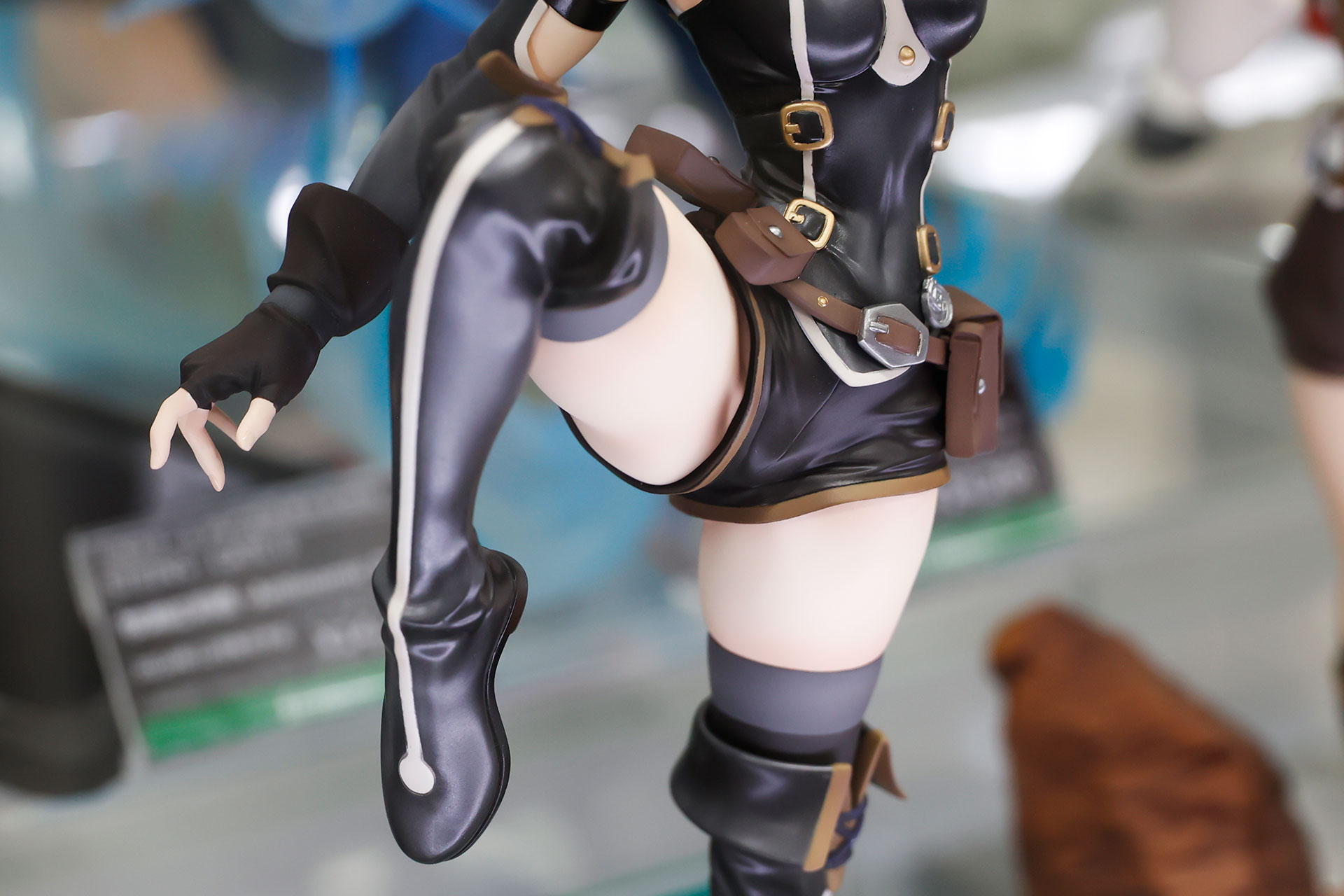 戦闘スタイルだがセクシーだ