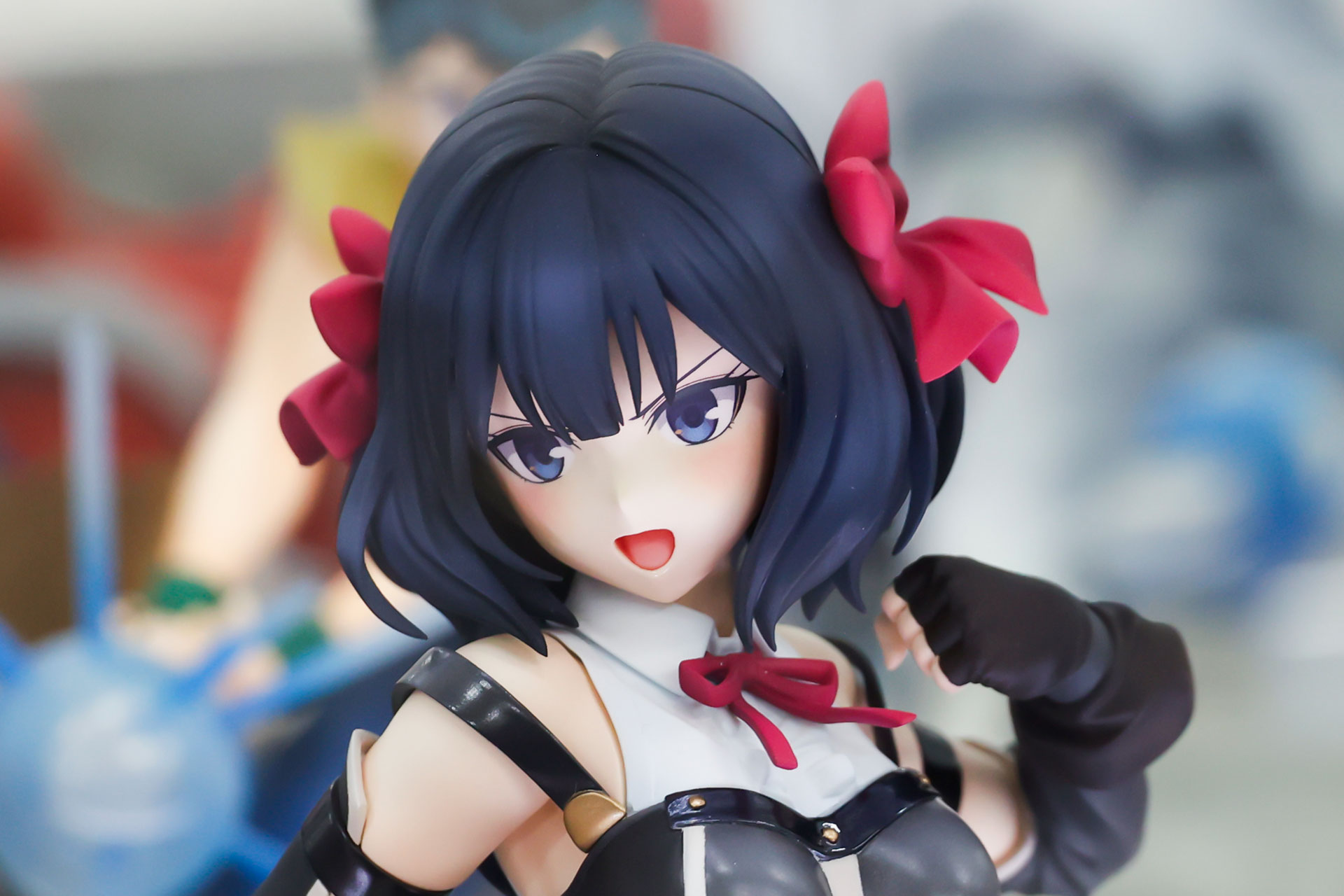 少し怒ったような顔だがティノらしいところでもある