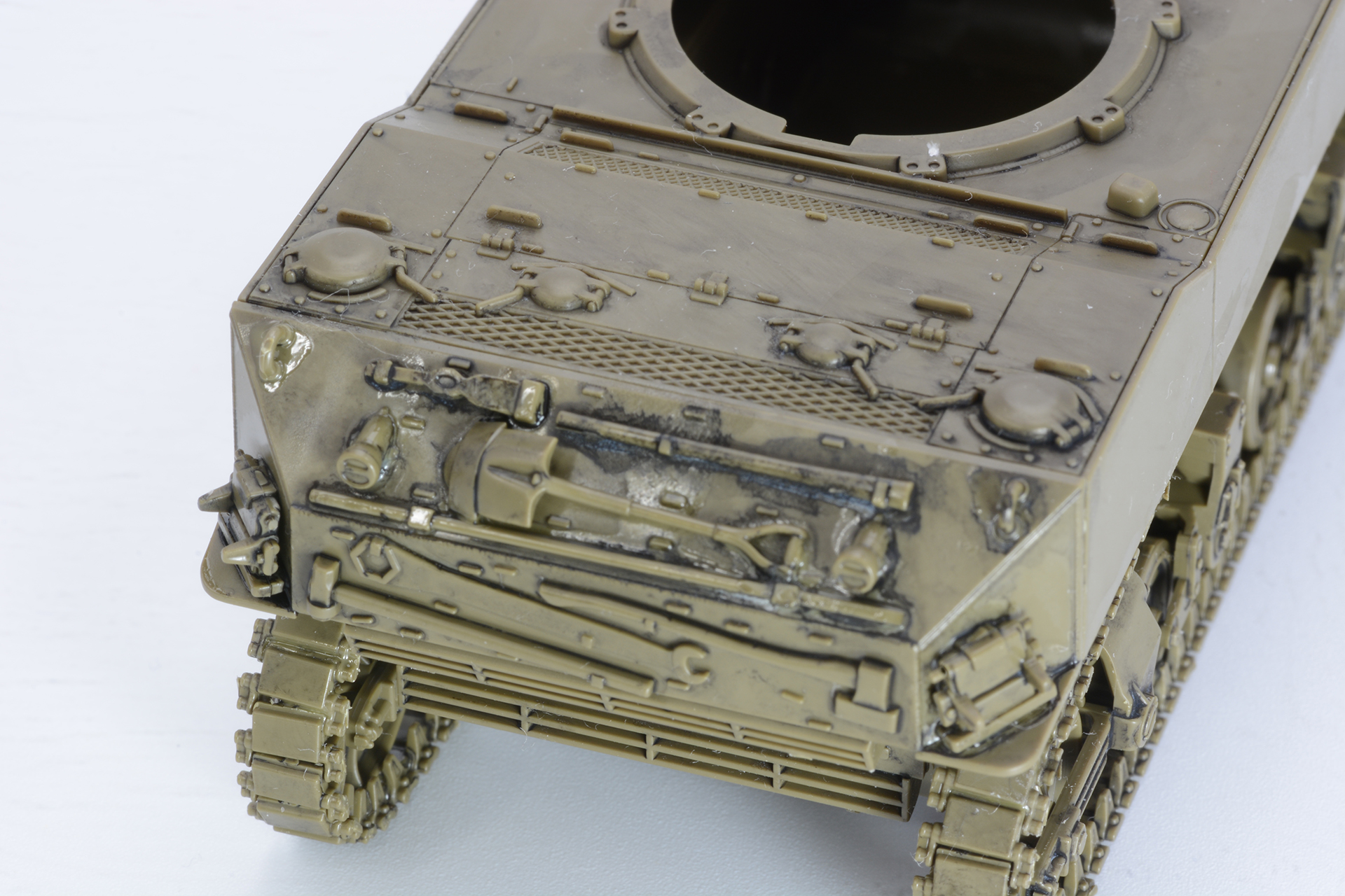 スコップや斧など装備品を取り付けるのも楽しい