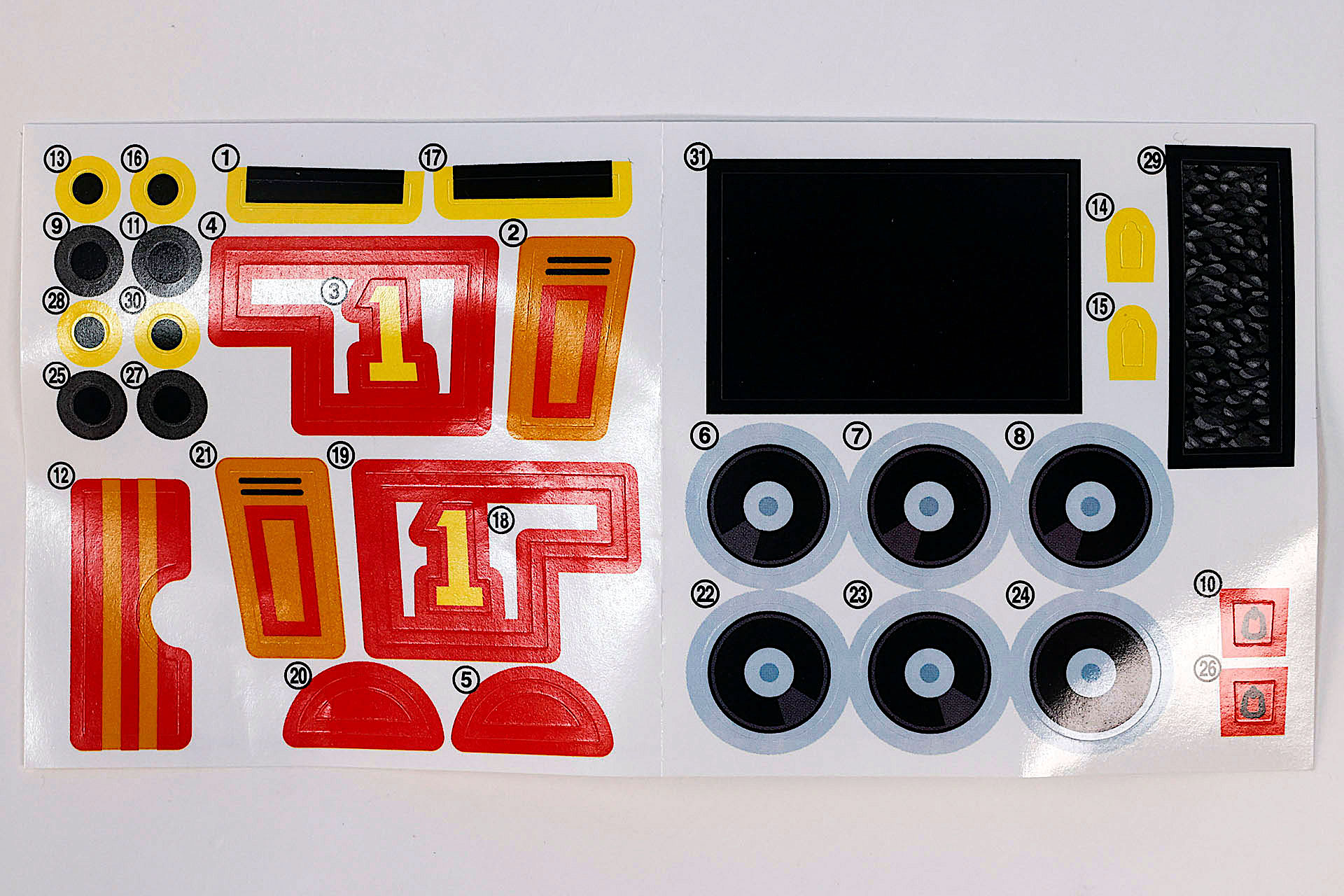 「80周年スペシャル！金のトーマス」に付属しているシール