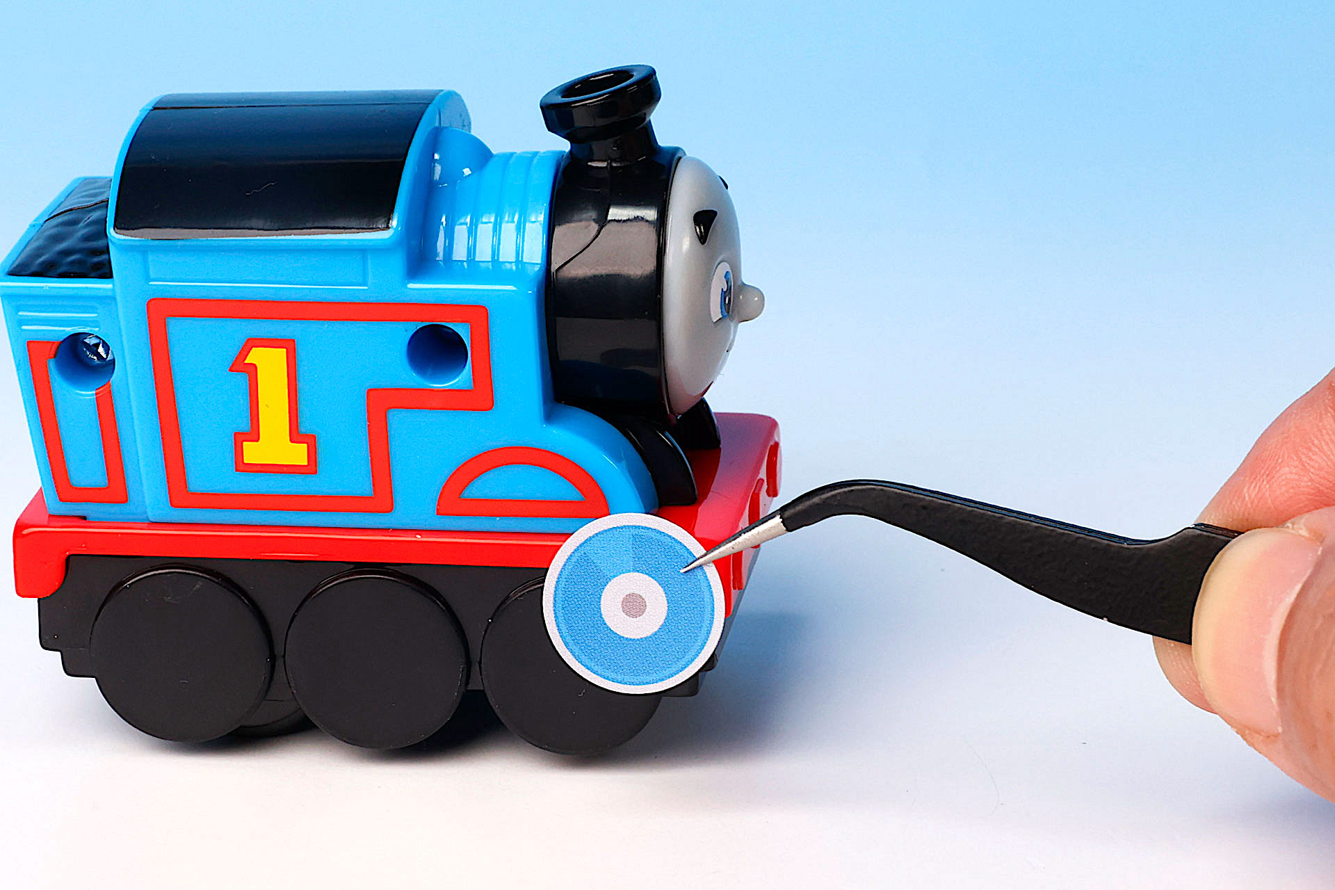 まずはすべてのシールを貼っていこう