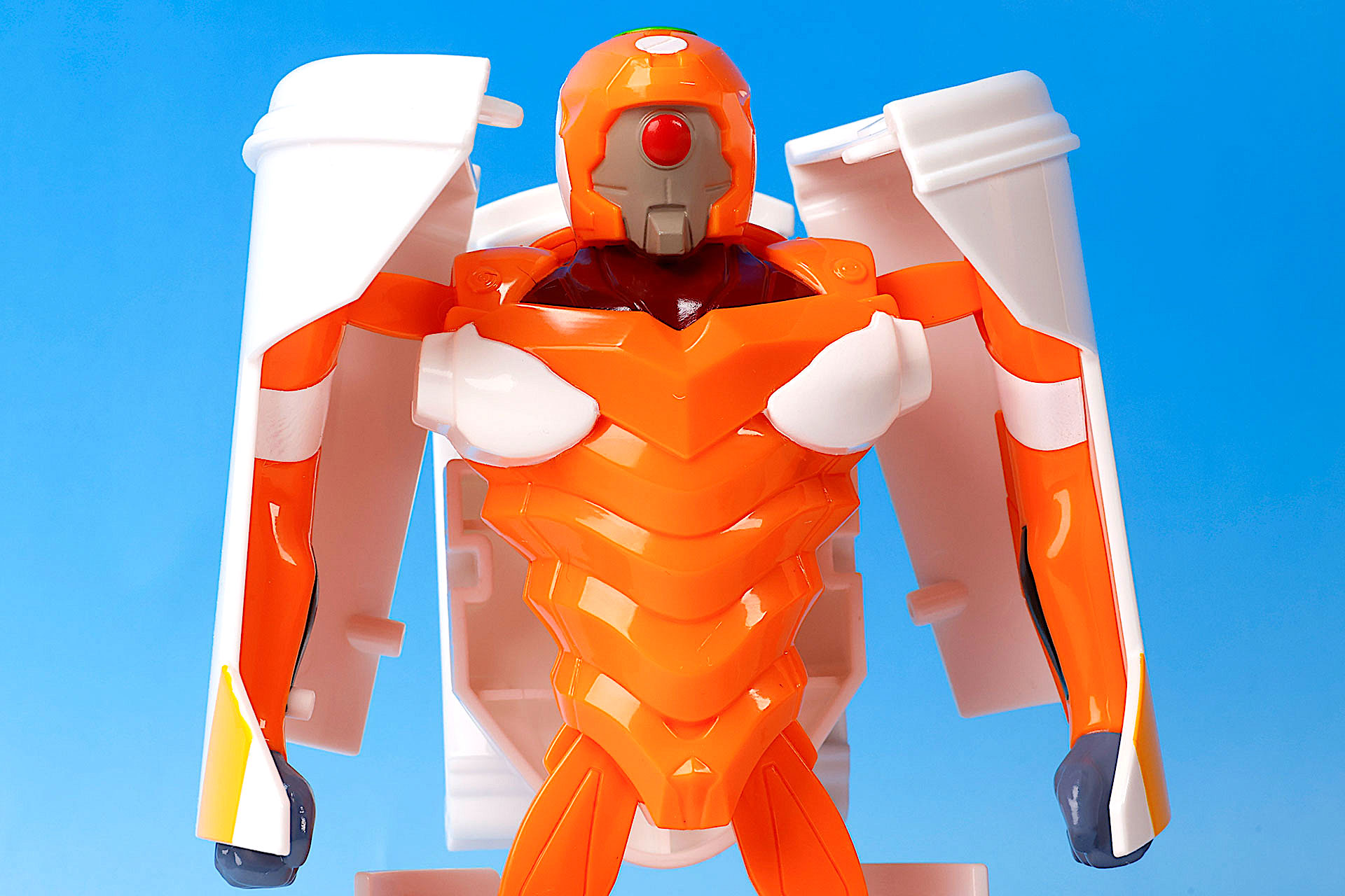 エヴァ本体の見た目は艶やかで美しい