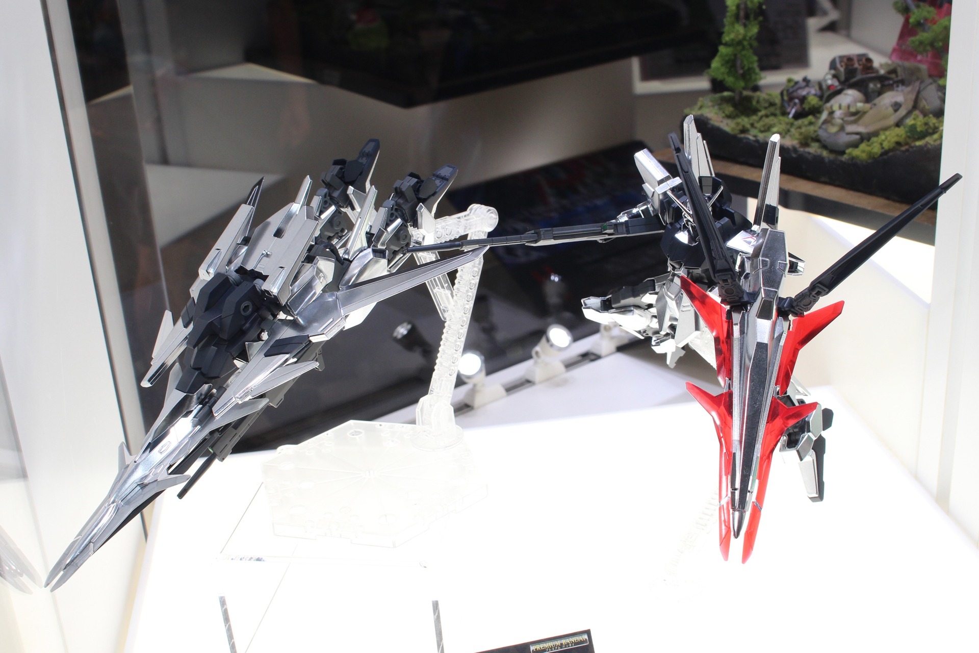 「HG 1/144 デルタザイン」。2月発送予定（1次予約分）。価格は7,700円。プレミアムバンダイ販売商品