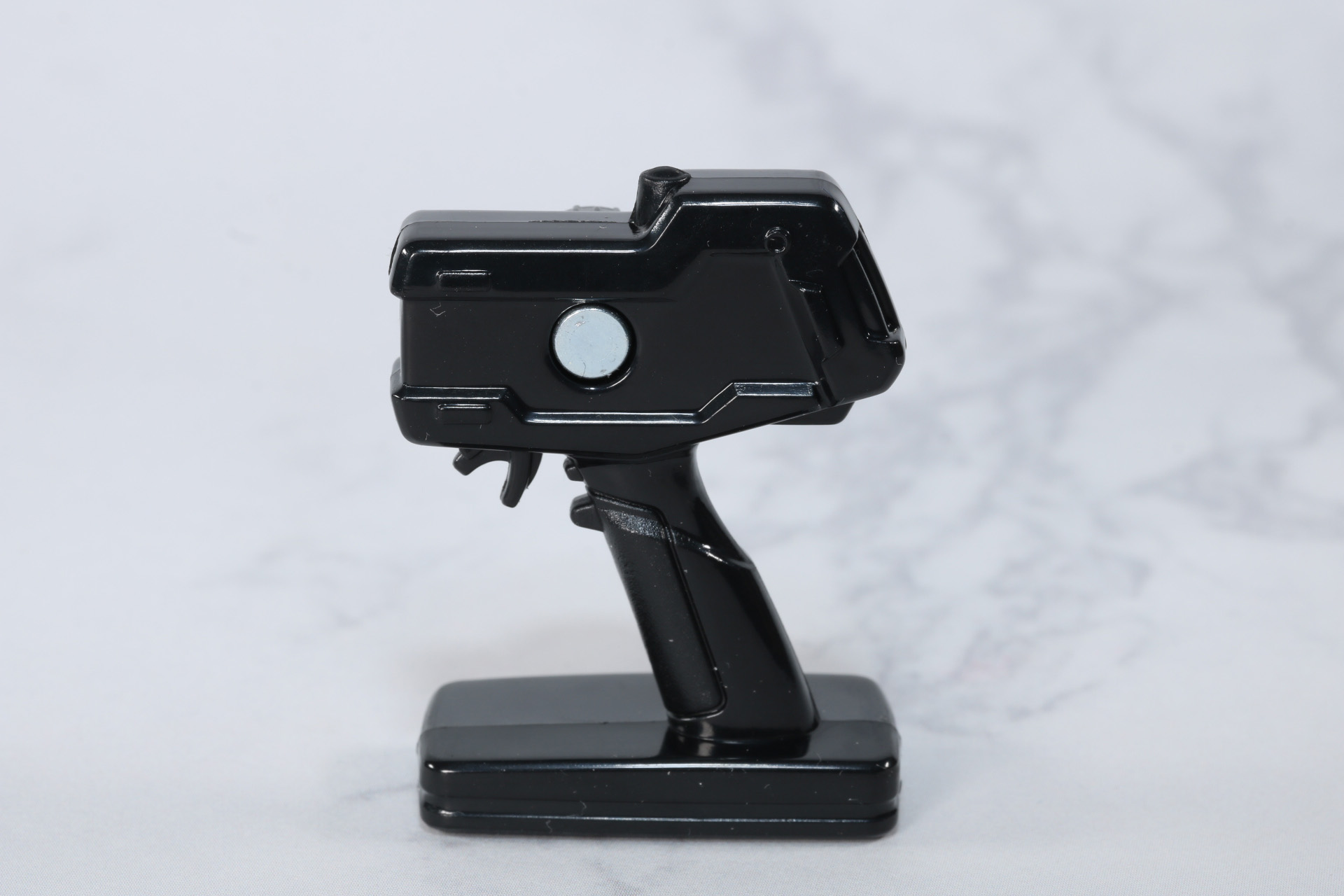 ホイールハンドルは左右に動かすことができる