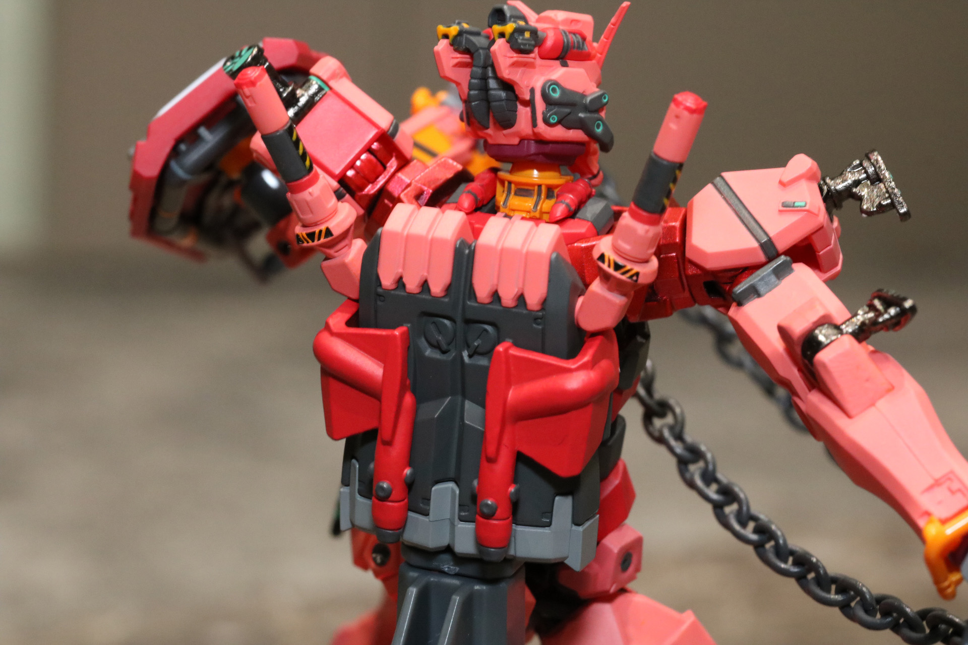 特徴的なバックパック造形<br />※画像は試作品を使用しています