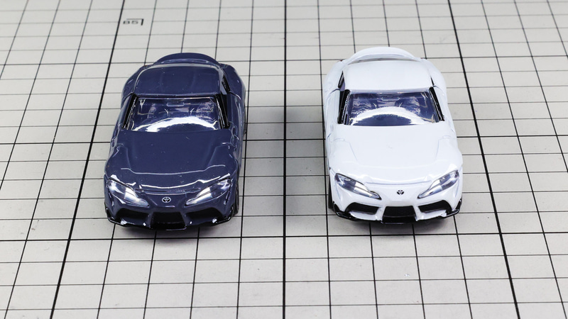 フロント：特徴的なフロントマスク