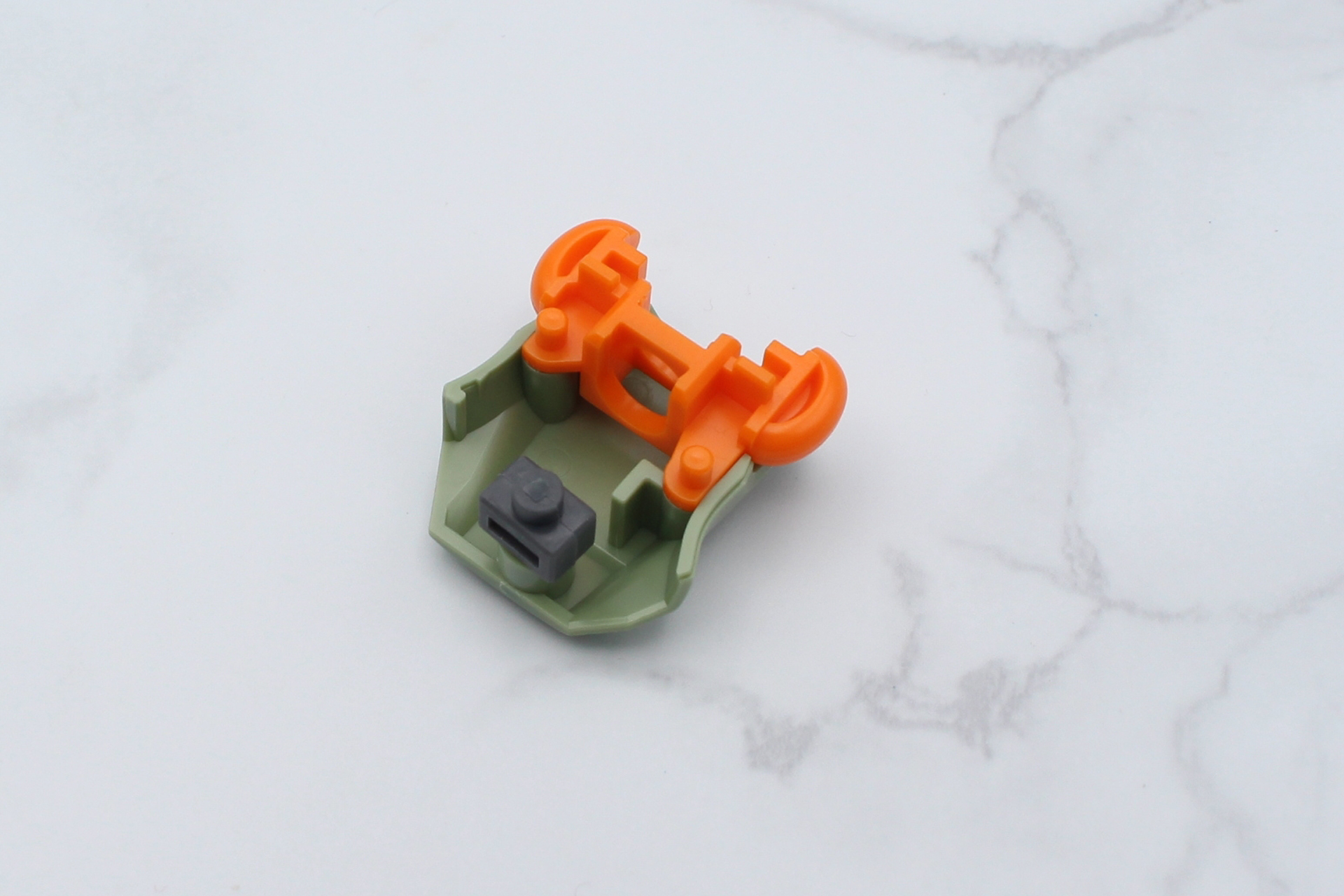 太ももを組み立てる