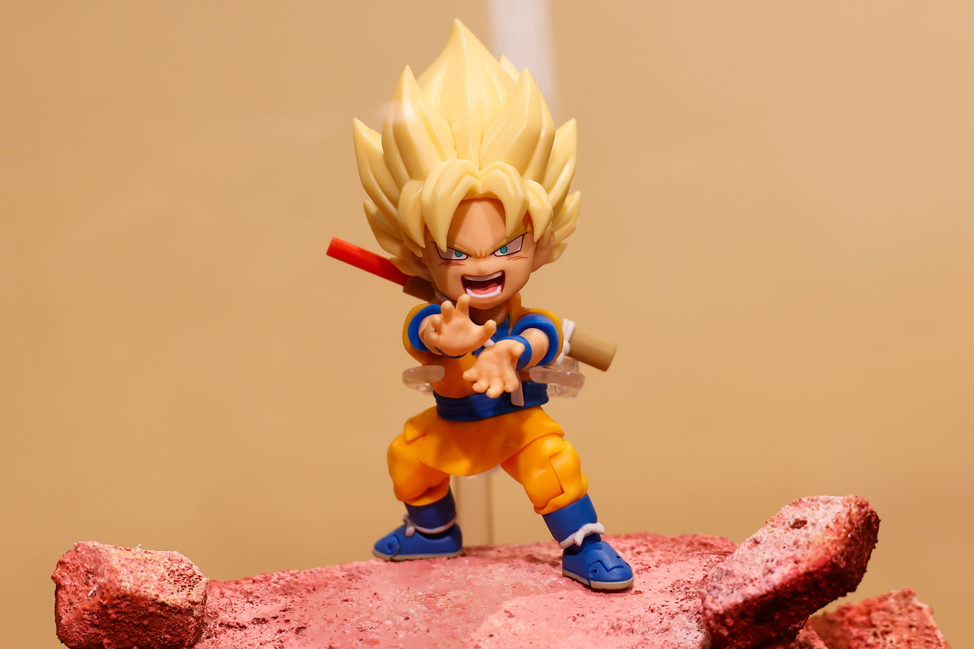 こちらは「S.H.Figuarts スーパーサイヤ人孫悟空（ミニ）-DAIMA-」で価格は3960円