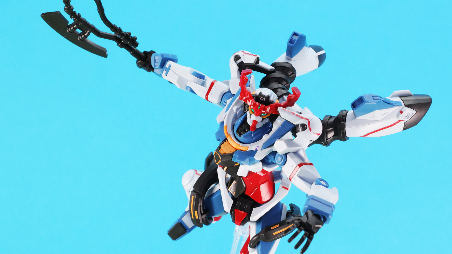 ビームライフルとシールドを装備