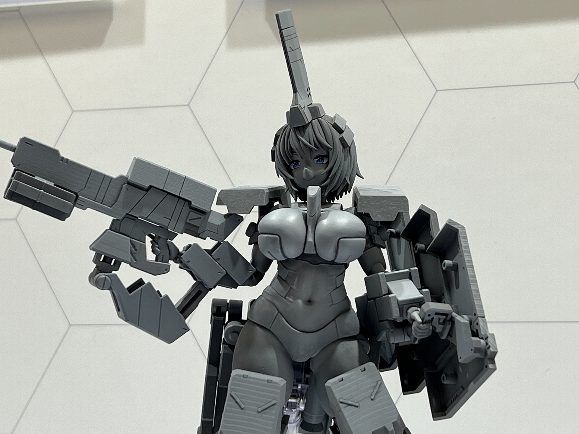 「フレームアームズ・ガール 輝槌・甲」、発売日・価格未定