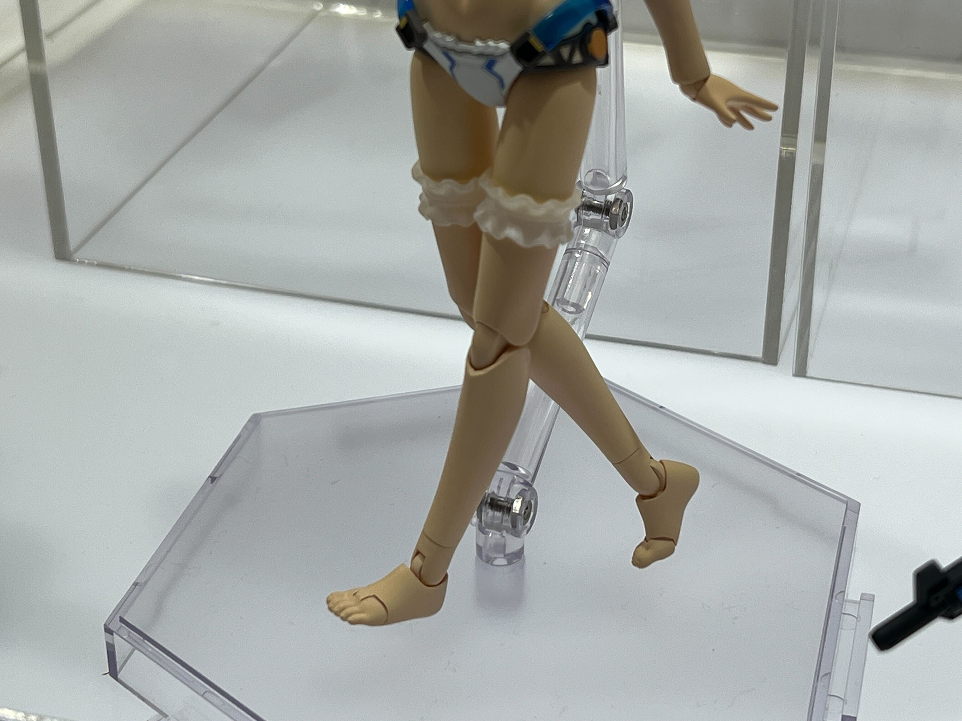 「フレームアームズ・ガール P3 フレズヴェルク=アーテル サマーバケーション Ver.」、発売日・価格未定。2月4日より予約開始