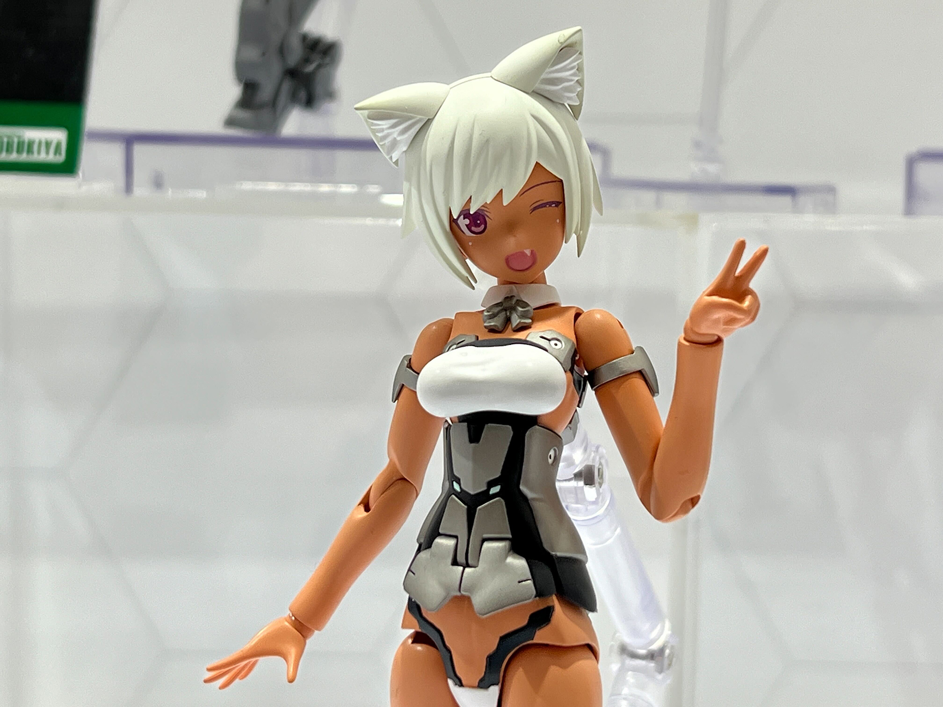 「フレームアームズ・ガール レティシア Silver ver.」、発売日・価格未定。2月27日より予約開始