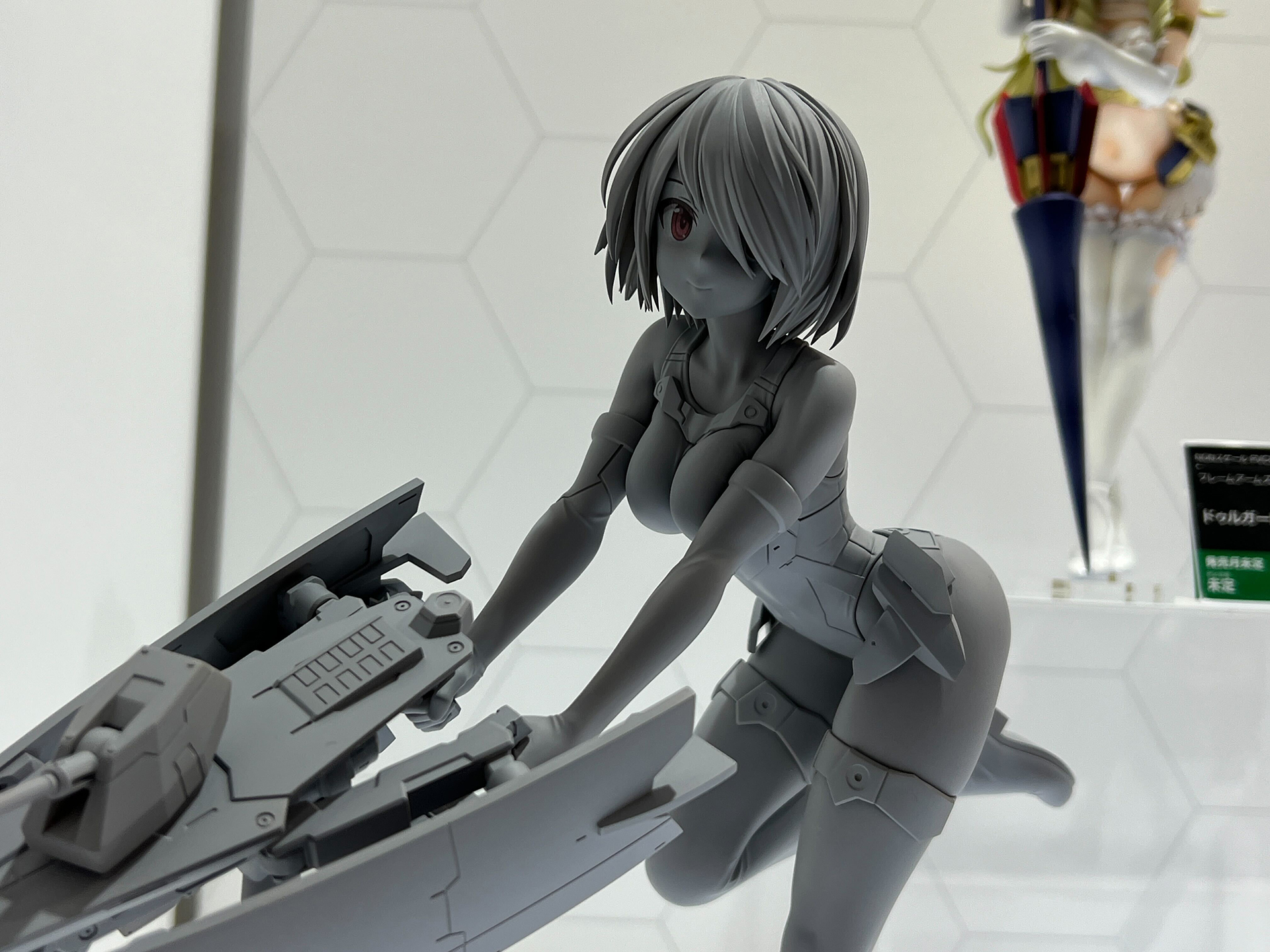 「金剛(仮)」、こちらもフィギュア。発売日・価格未定