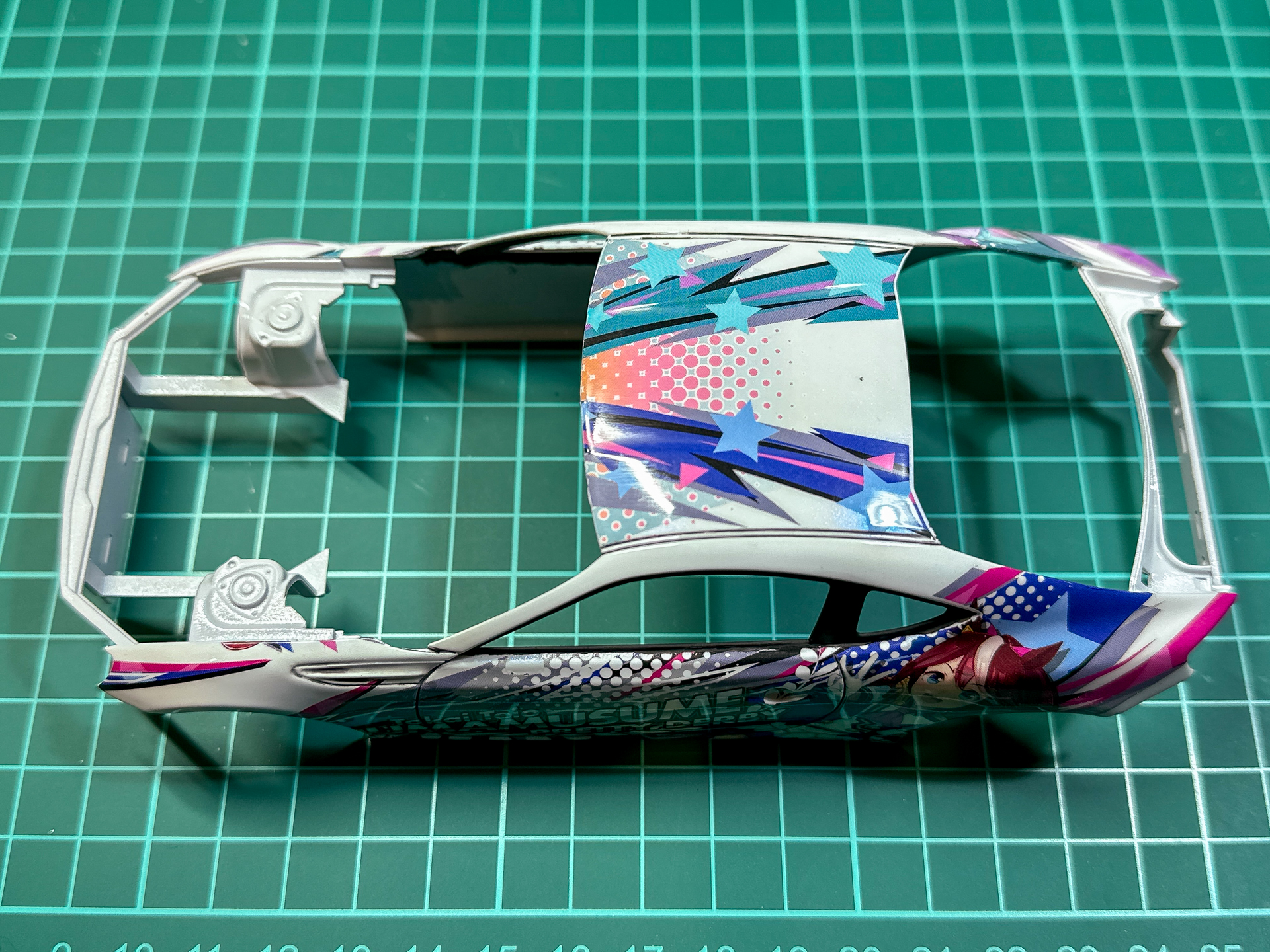 部分塗装が完了したボディパーツ。これにてボディパーツは完成となります。