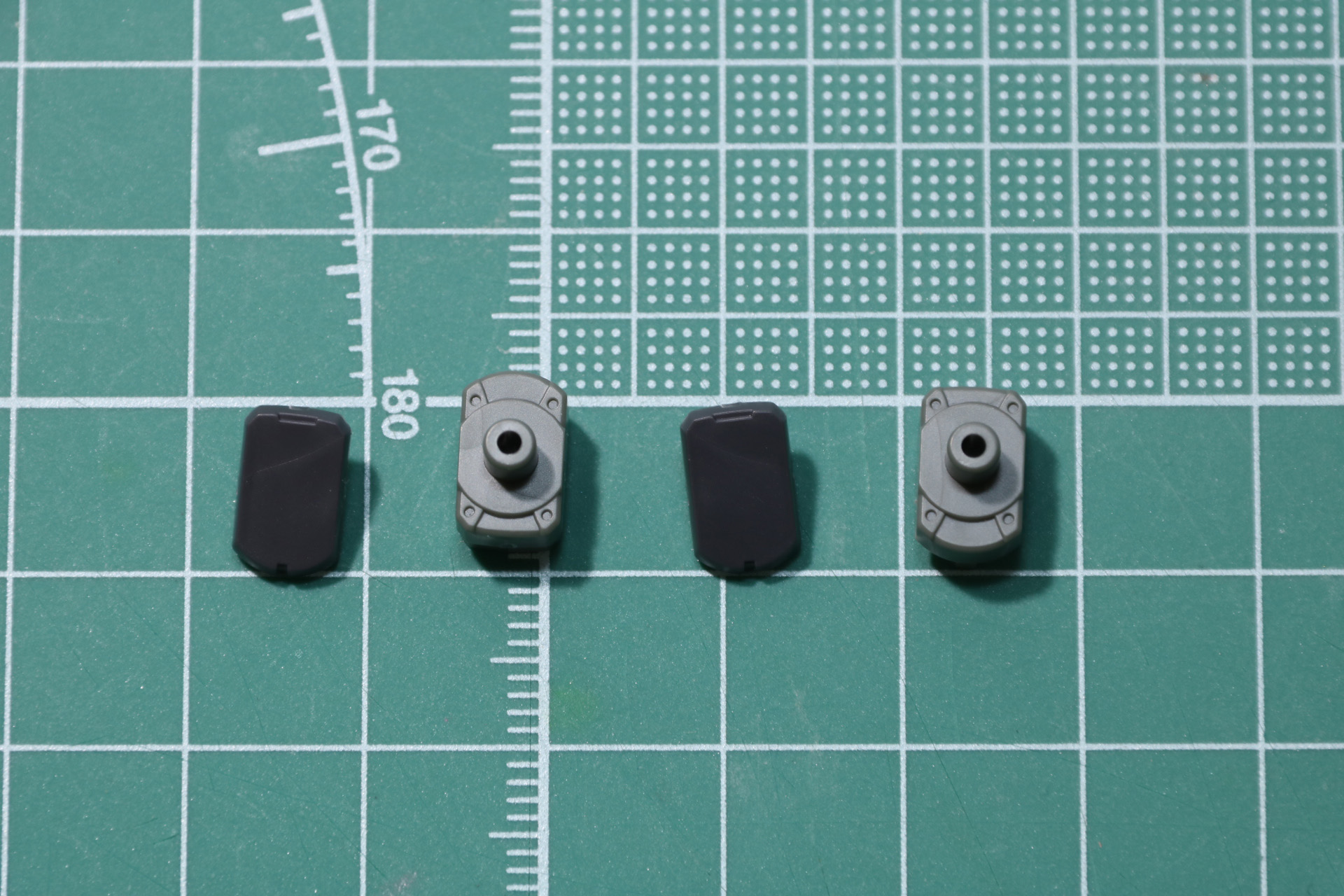 銃用アームの組み立て