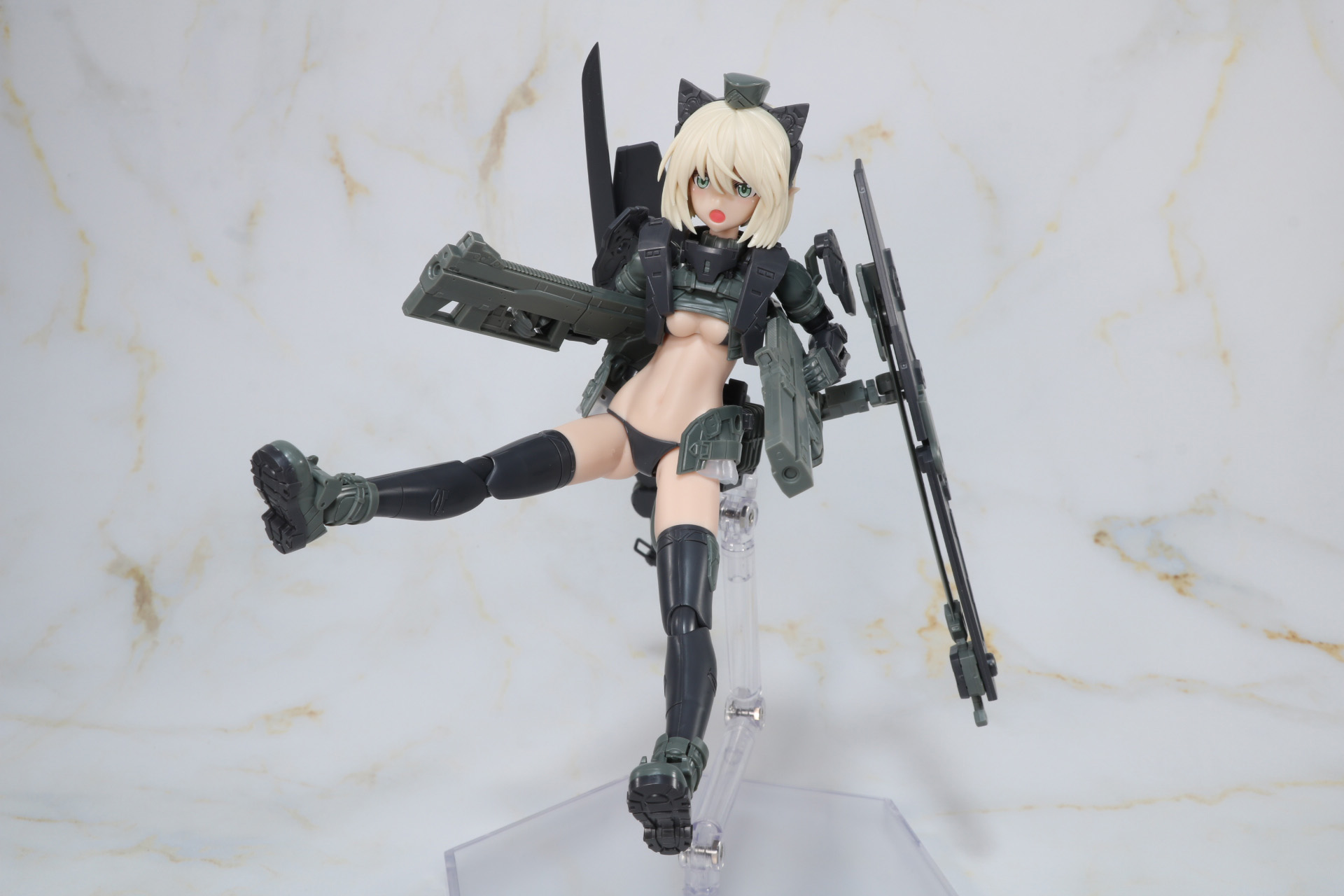 ライフルとロングレンジライフルの2丁持ち