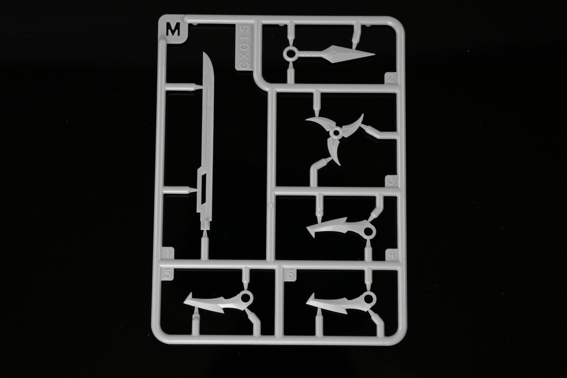 パーツM（こちらは2枚封入）