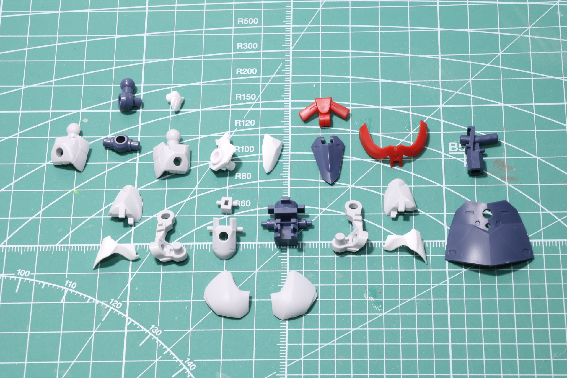 腰部の組み立て