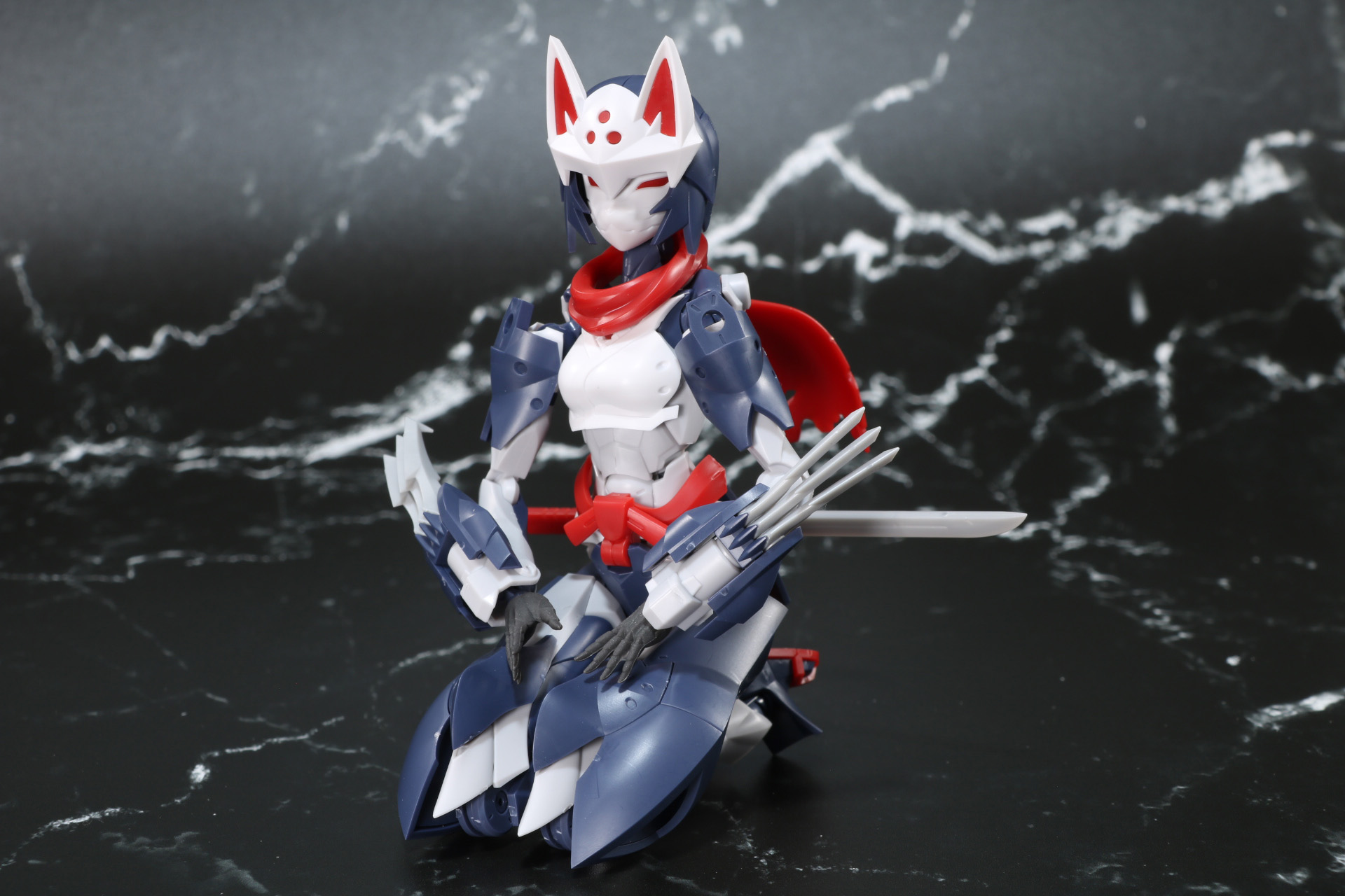 正座ポーズもしっかり表現できる