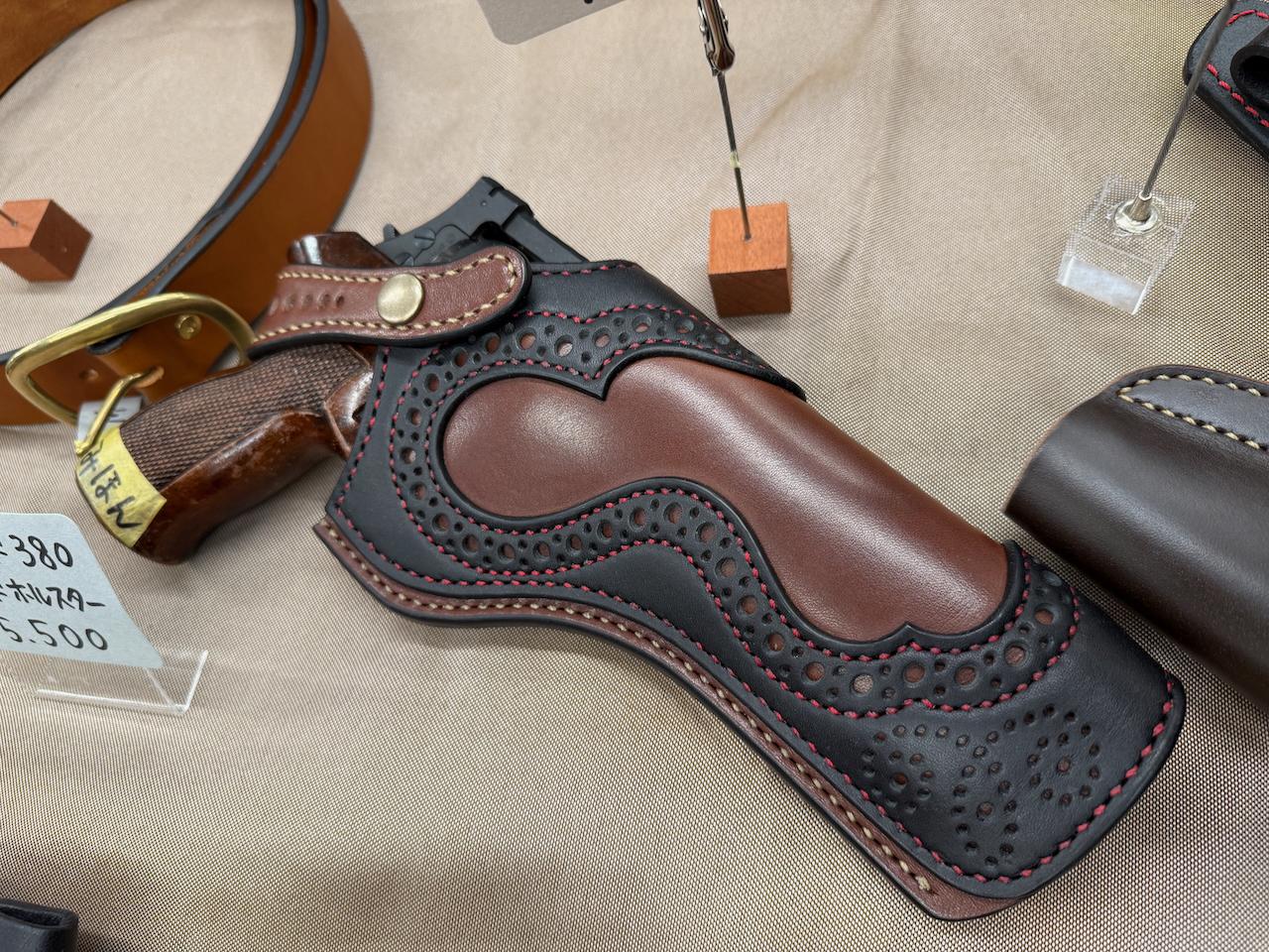 マテバ用の装飾付きホルスター20,000円