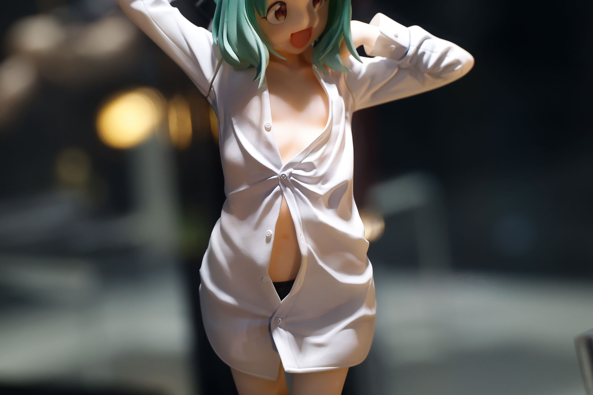 シャツはパンツが隠れるくらい丈が長い