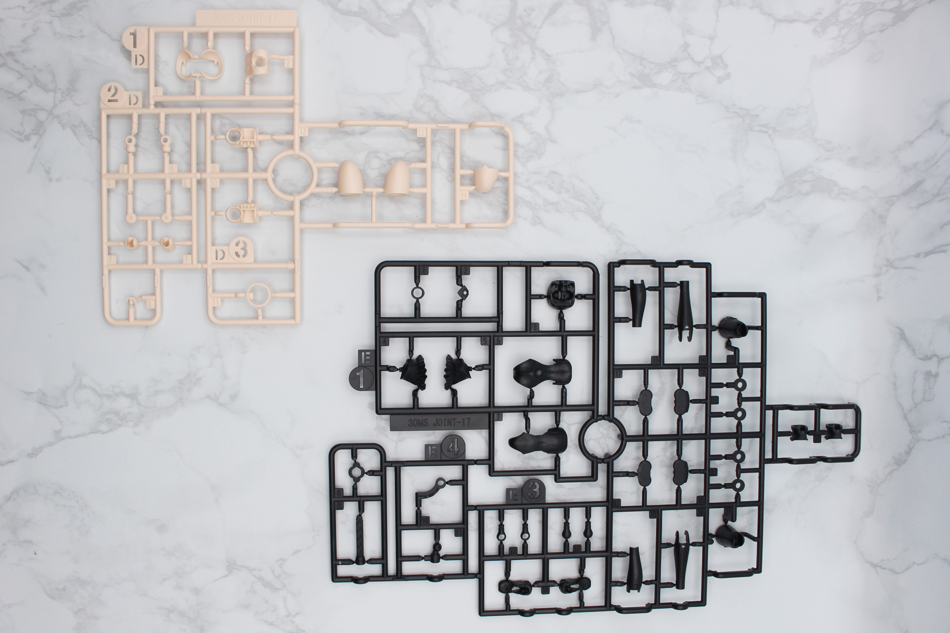 Dパーツ、Eパーツ