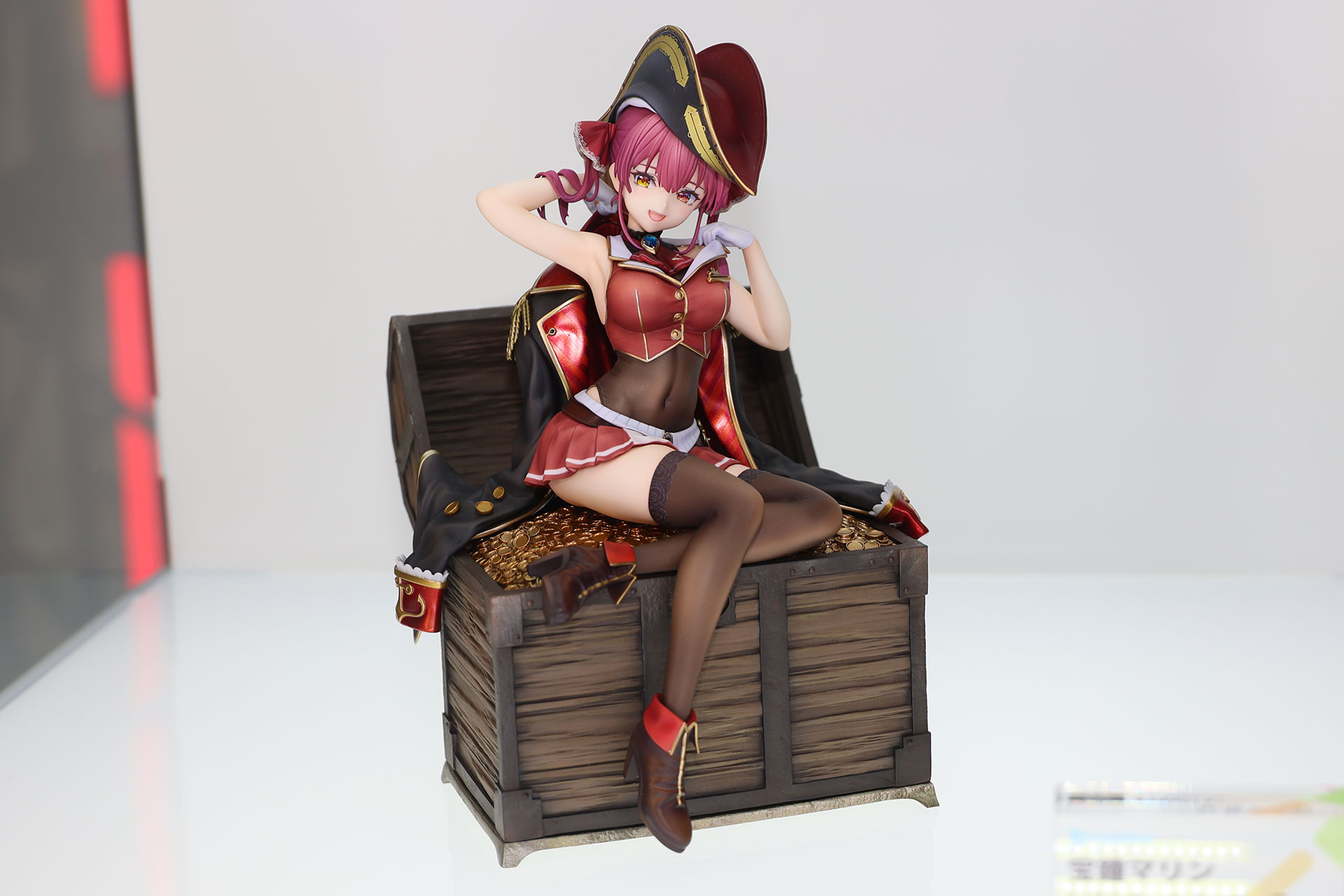 すぐ近くに1/7スケールフィギュアも展示されていた