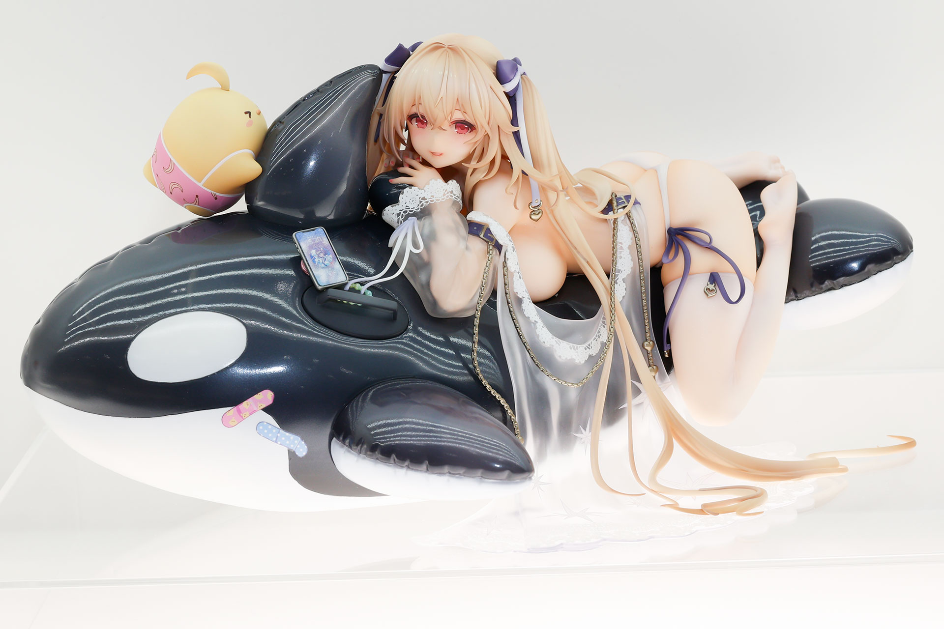 こちらは「アンカレジッジ ドルフィンブルー・レッスンVer.」