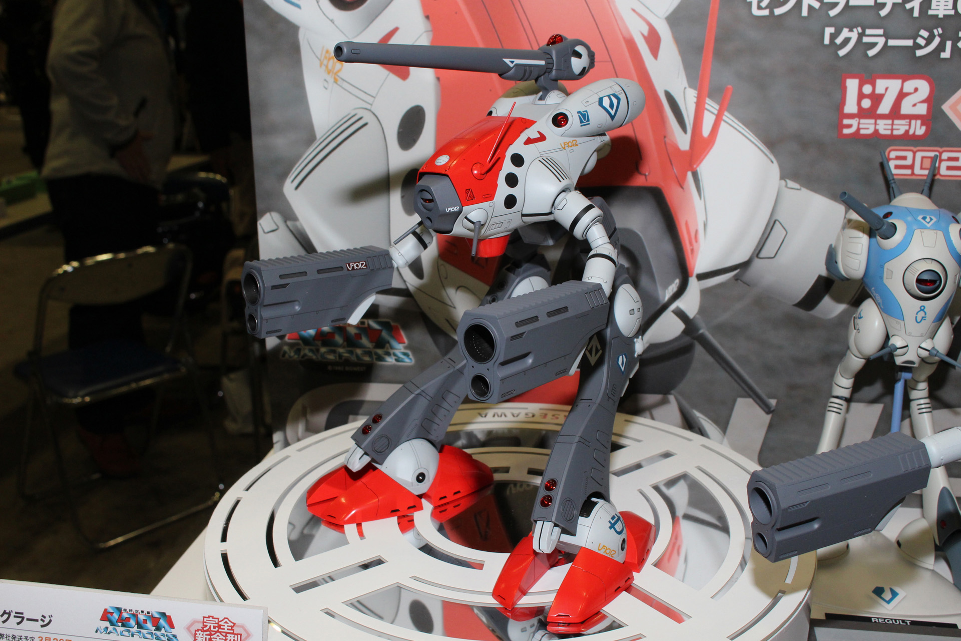 特徴的な機体のデザインを忠実に再現