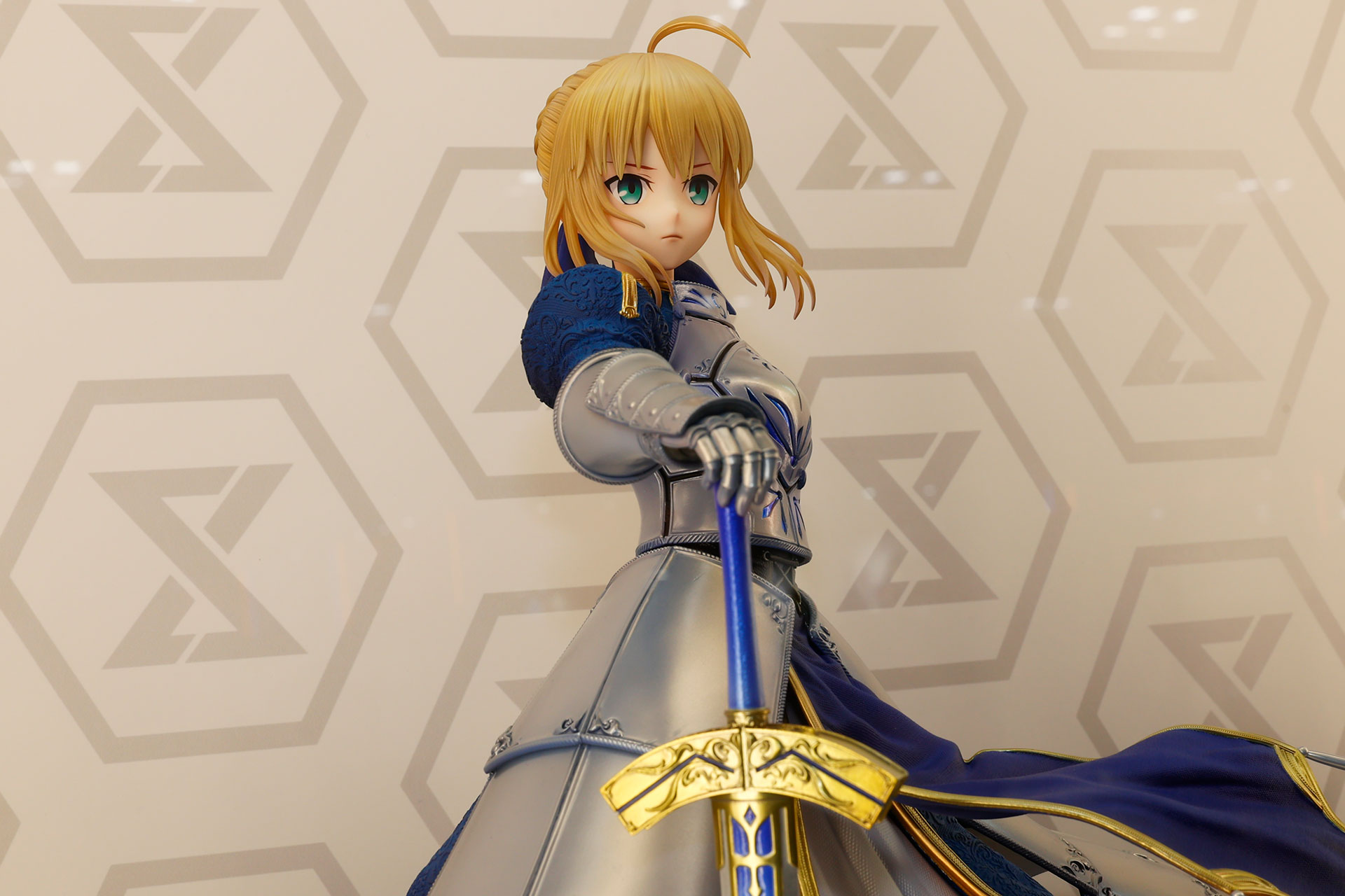 1/4スケールフィギュアの「Fate/stay night セイバー」。価格や発売時期は未定だ