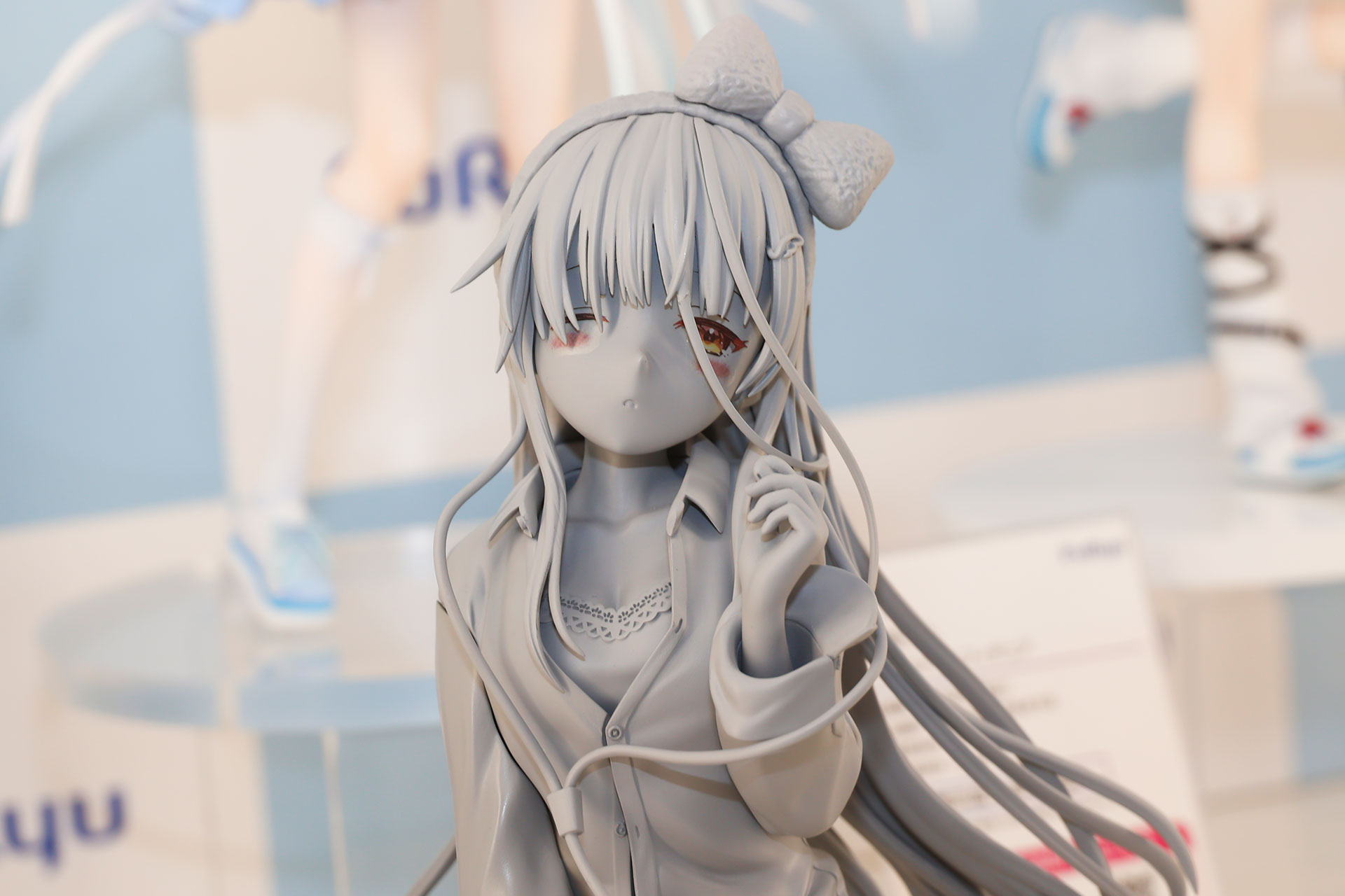 「お隣の天使様にいつの間にか駄目人間にされていた件」の椎名真昼がフィギュア化。今回原型で展示されていた