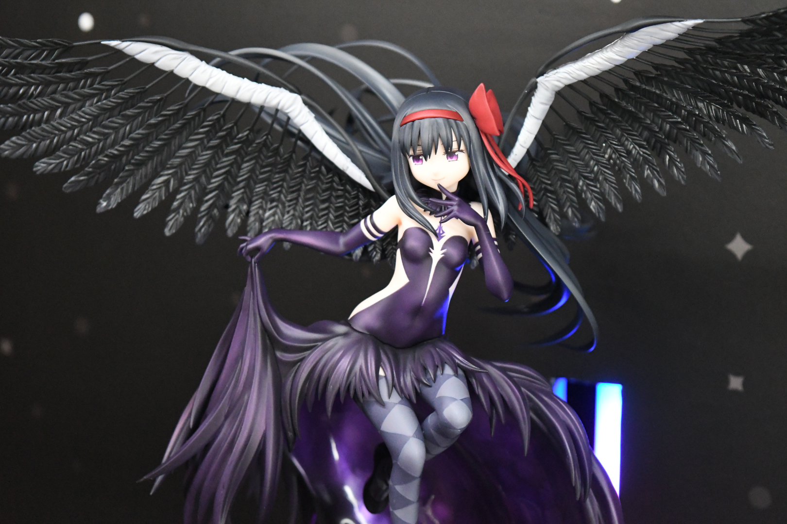 作中の雰囲気が存分に出ており、悪魔的かわいさである