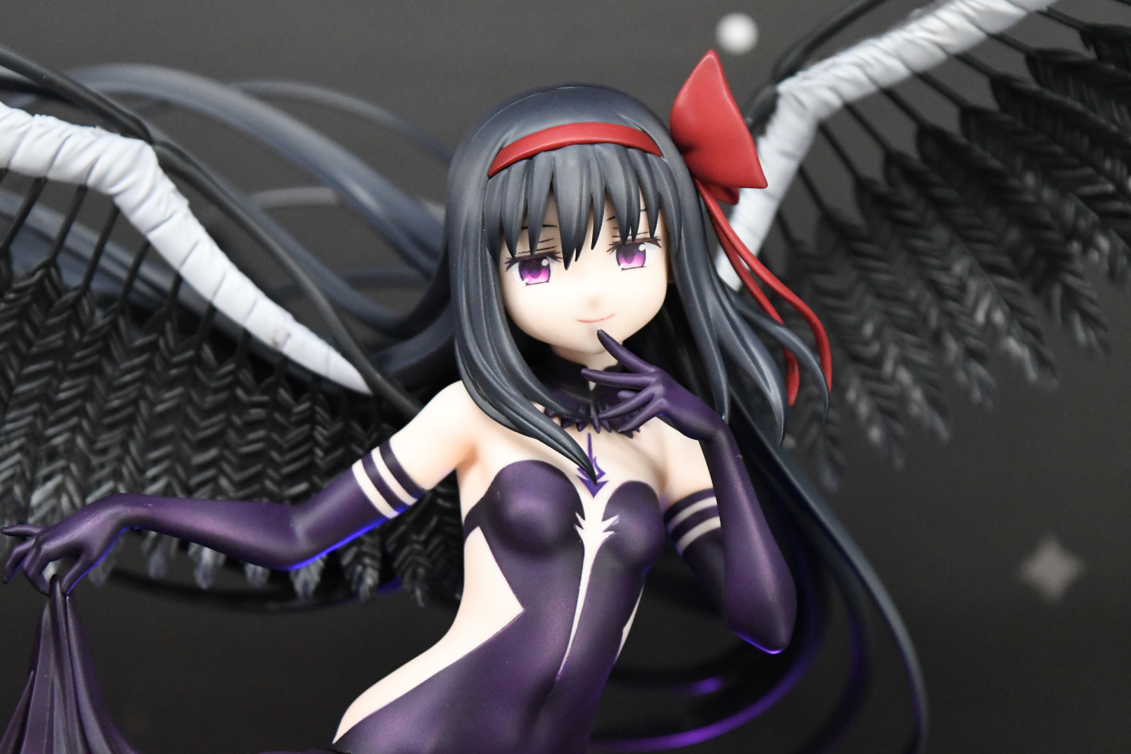 作中の雰囲気が存分に出ており、悪魔的かわいさである