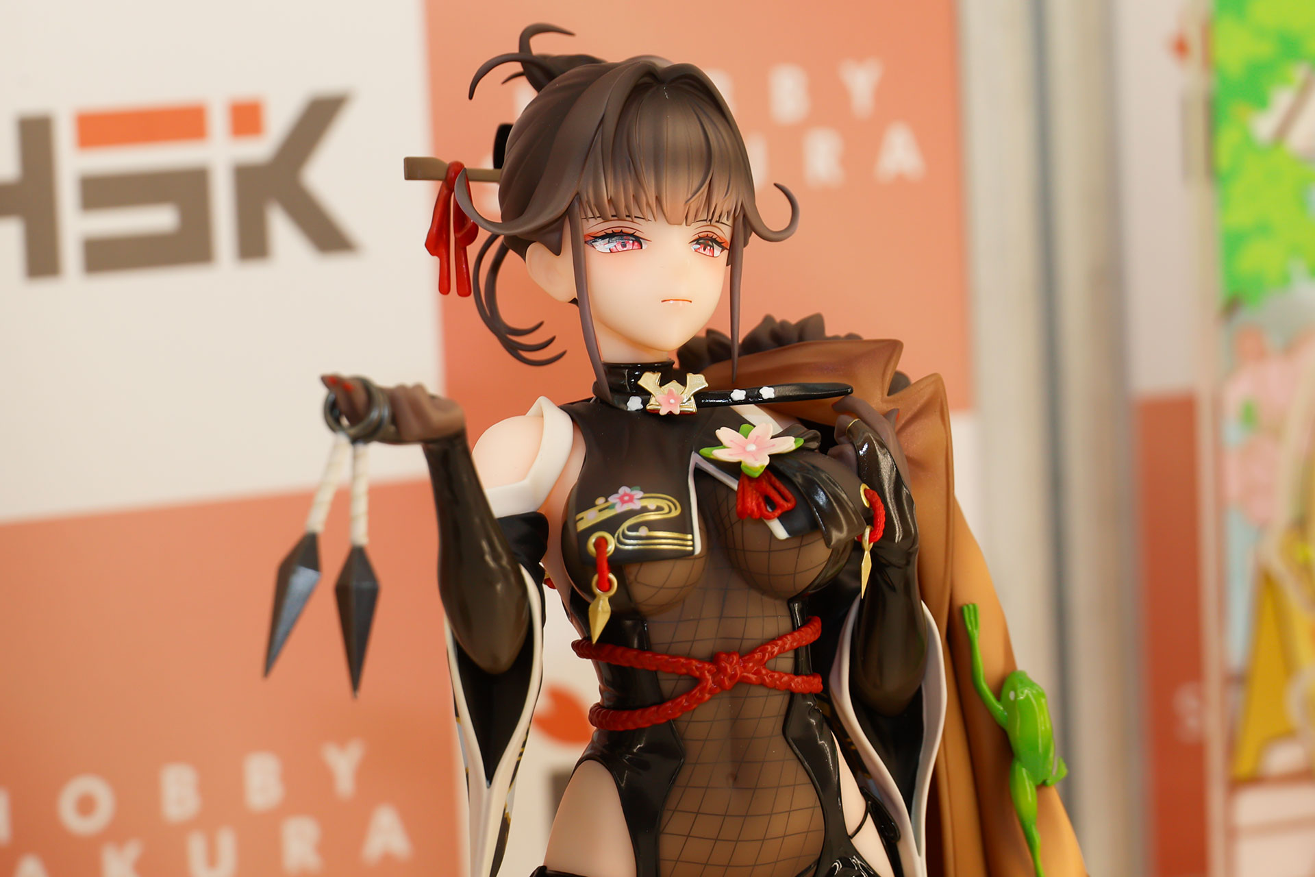 こちらは1/7スケールフィギュアの「勝利の女神：NIKKE サクラ-黒夜密航」だ