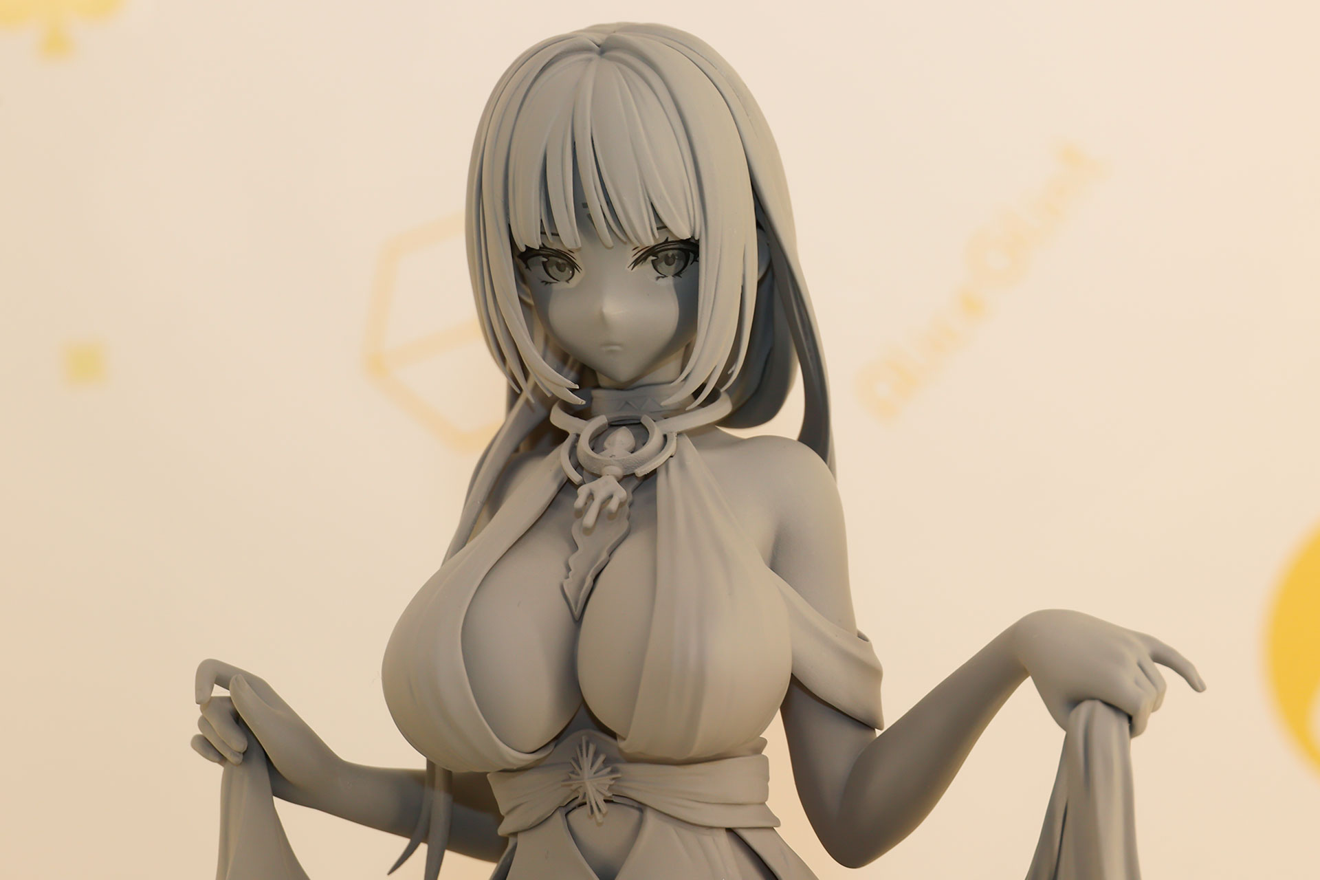 1/7スケールフィギュアの「アズールレーン マサチューセッツ ドレッシービューティー」は原型が展示されていた