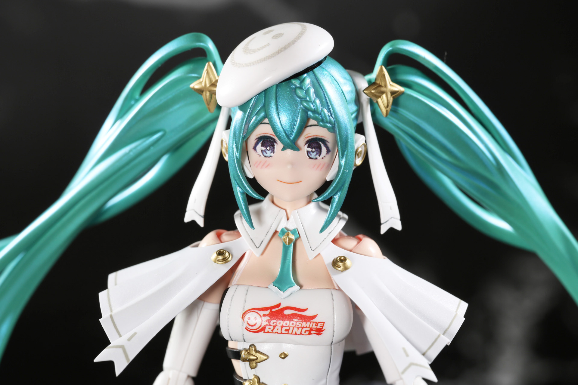 細かいモールド部分など情報量満載の仕上がり