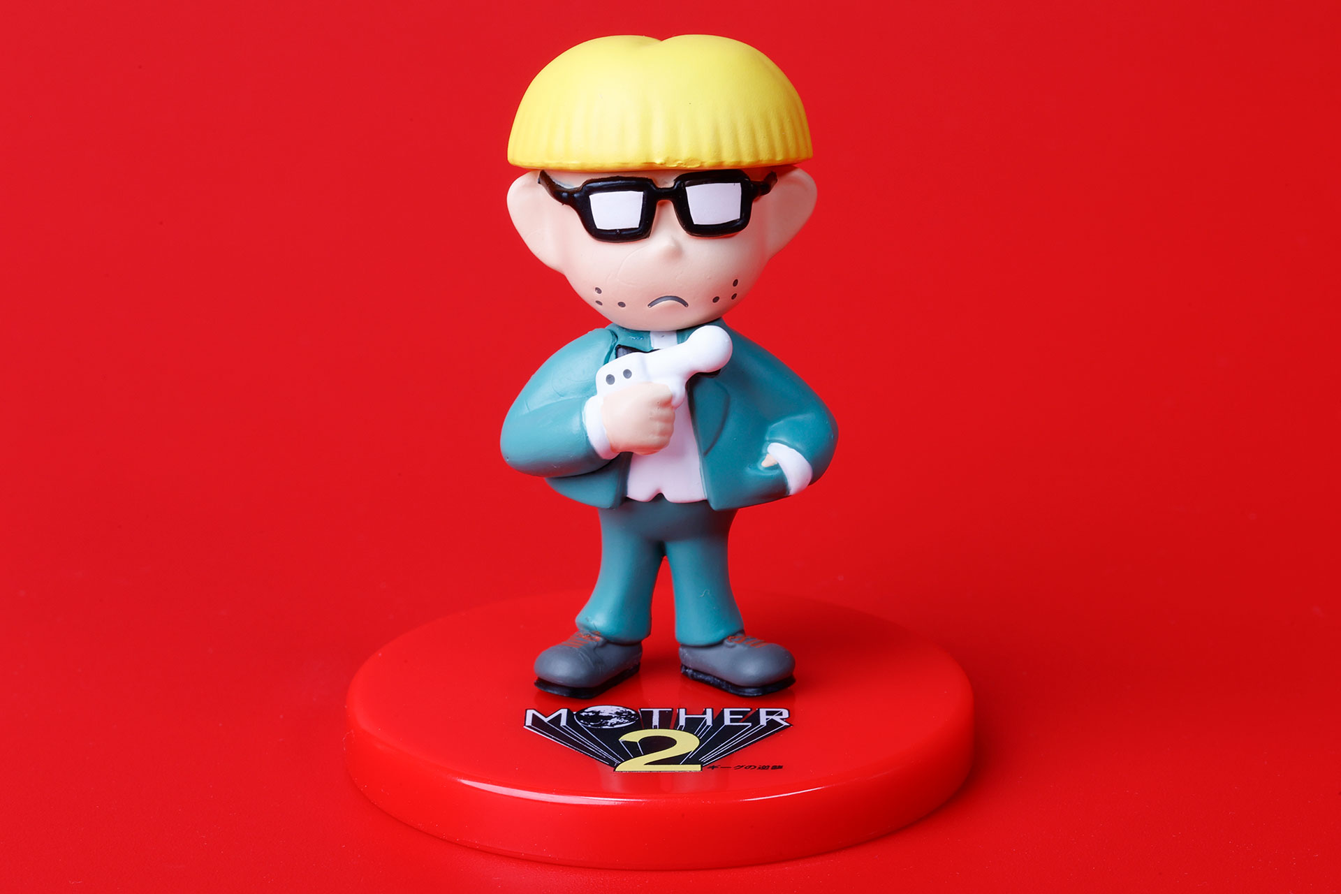 大人ぶっている少年といった見た目のジェフ