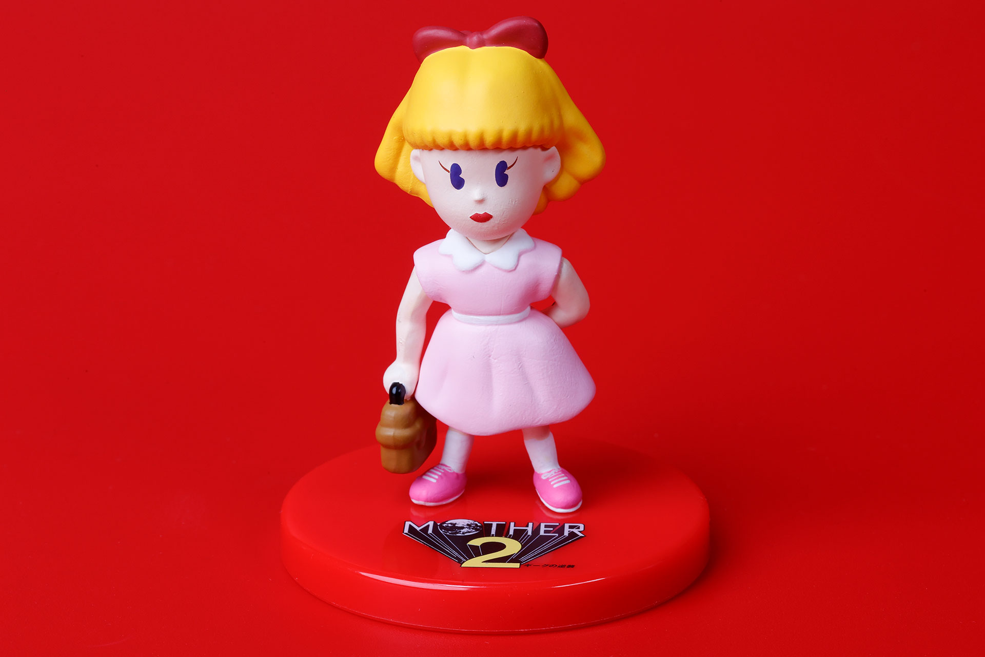 ポーラスター幼稚園の園長のひとり娘でもあるポーラ