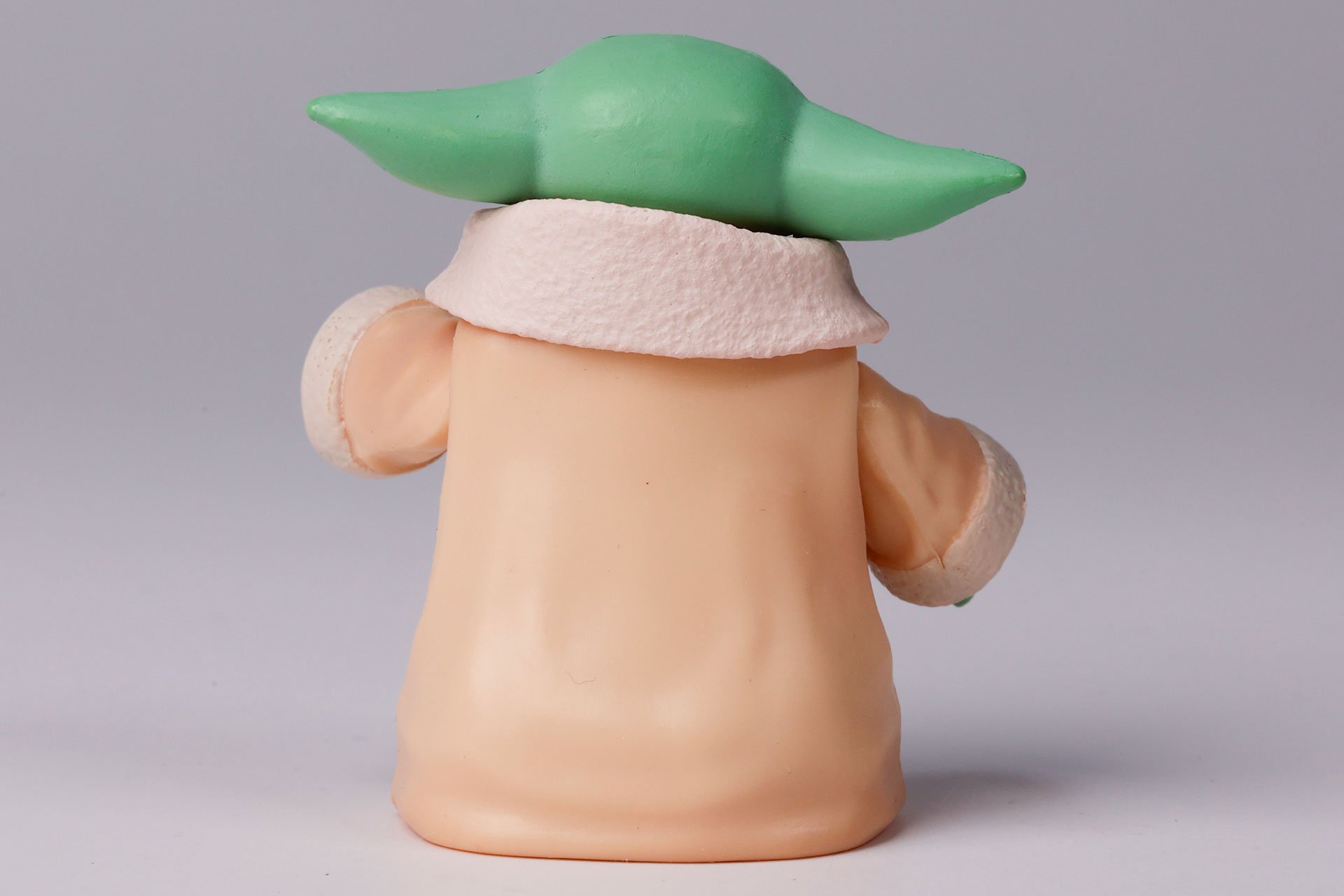 暖かそうな衣装が似合っている