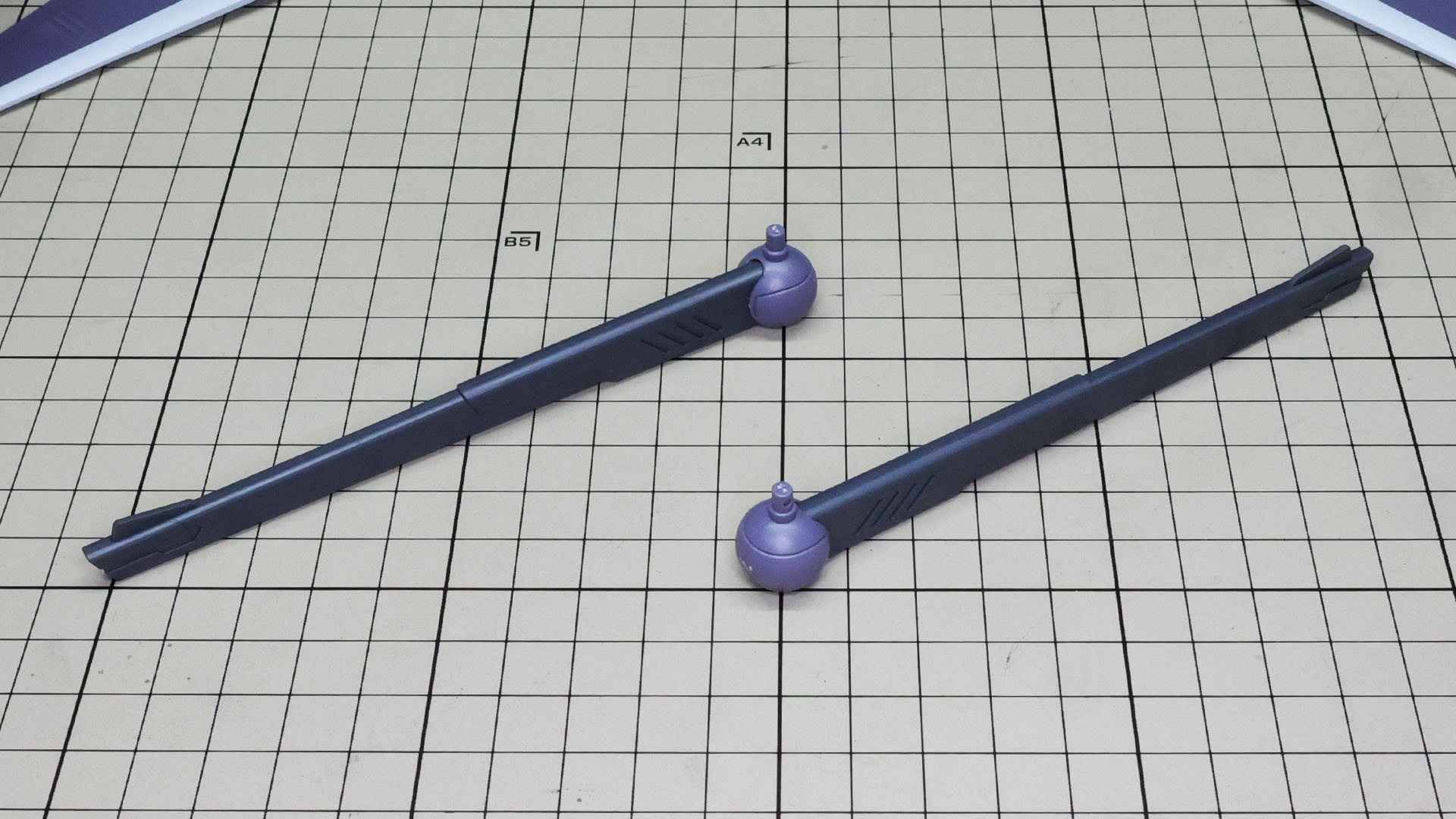 それぞれを本体にドッキングさせていきます