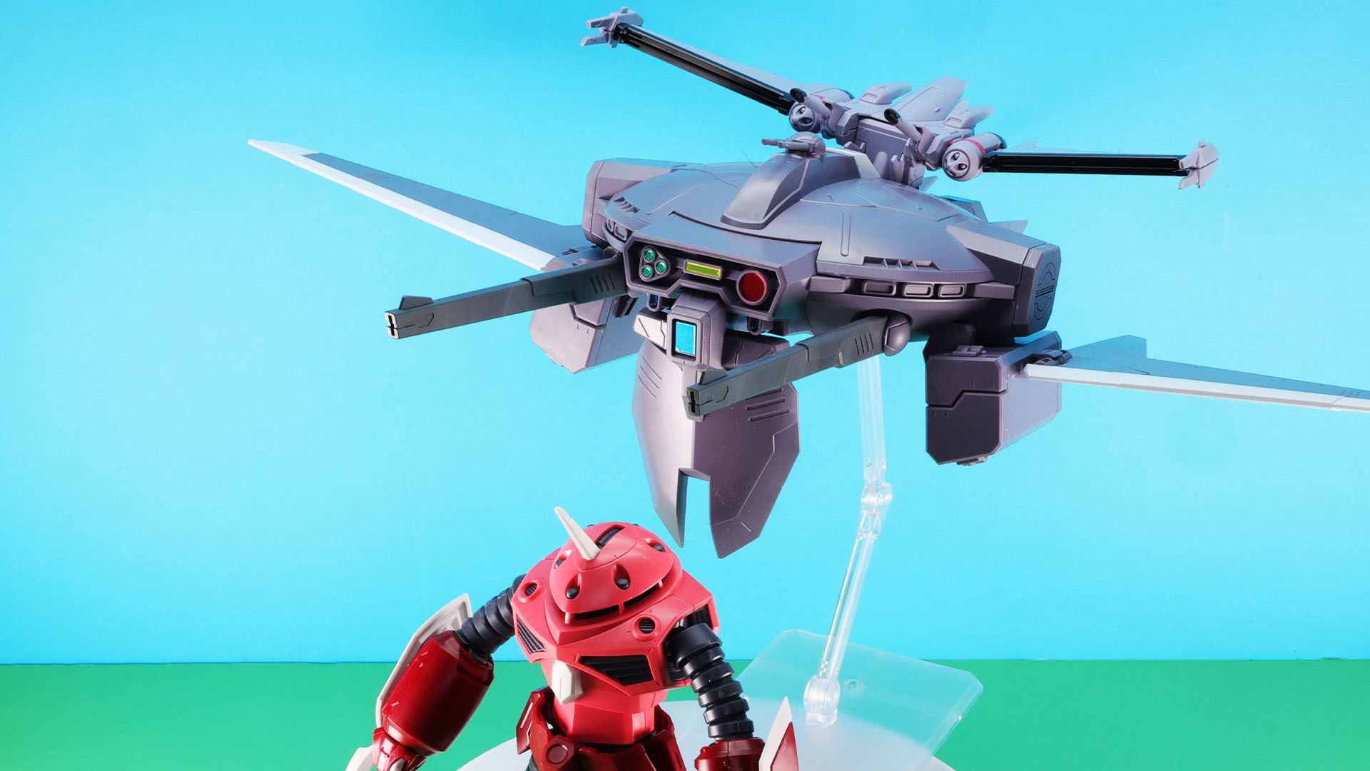 ズゴック（SEED FREEDOM Ver.）に付属するバックパックをそのままキャバリアーアイフリッドに装着可能