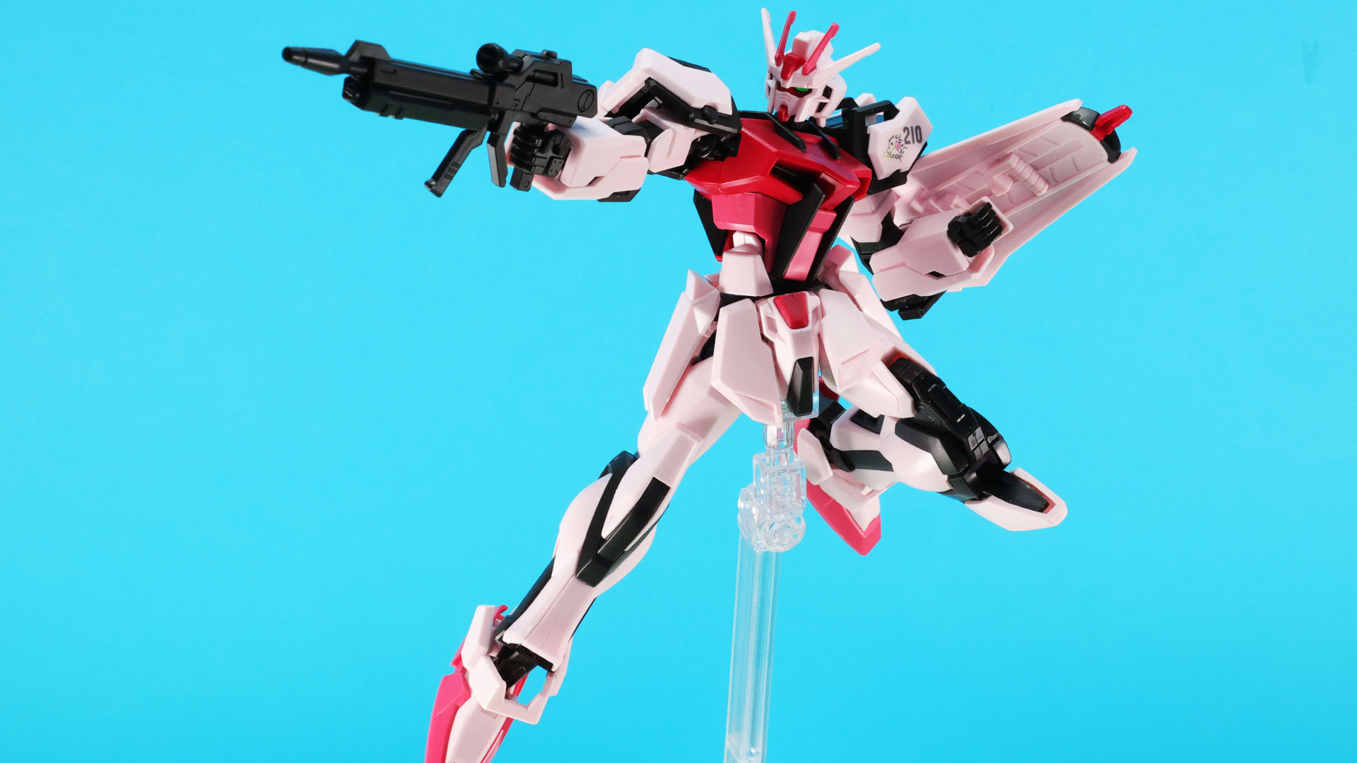 アスハ代表、ストライクルージュ、キャバリアーアイフリッド-２、準備完了です。