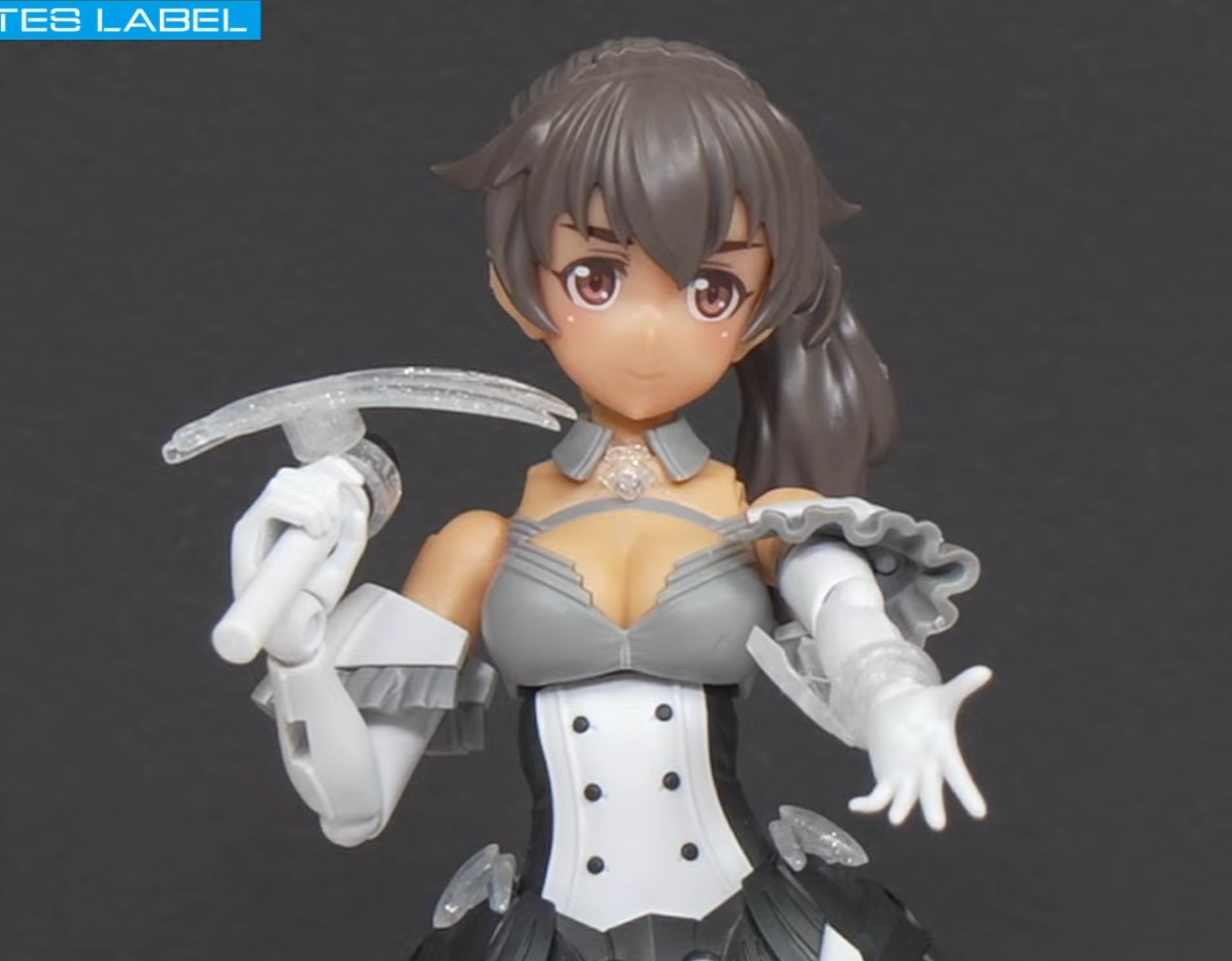 9月発売予定、価格は2,420円